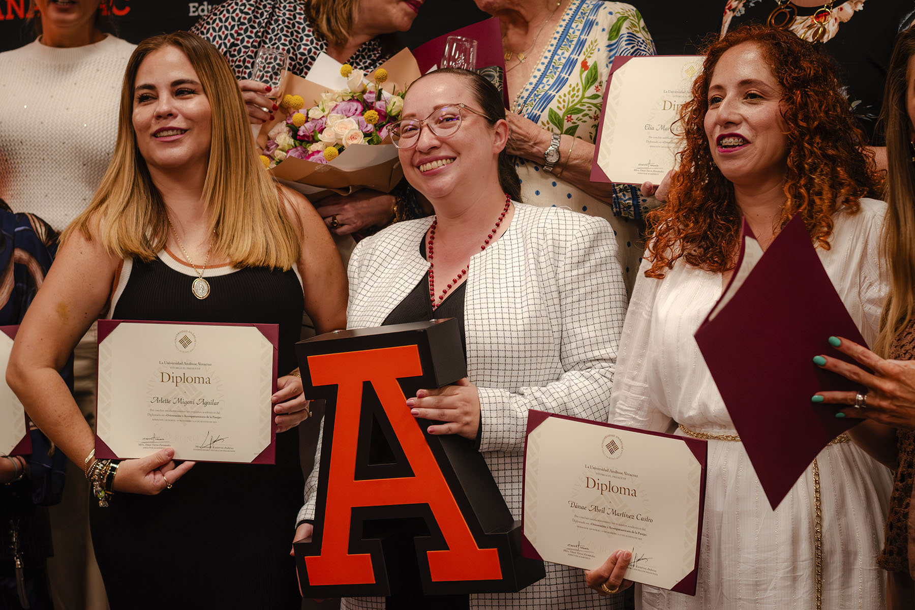 56 / 76 - Ceremonia de Clausura de Diplomados 56 / 76 - Ceremonia de Clausura de Diplomados