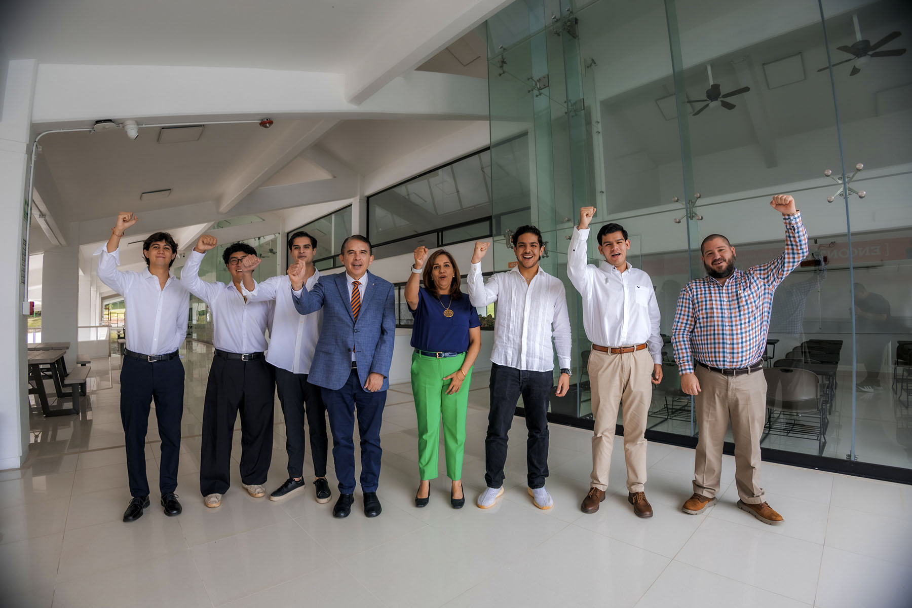 12 / 12 - Desde México a Irlanda: Emprendedores se Suman al Programa Global de Google 12 / 12 - Desde México a Irlanda: Emprendedores se Suman al Programa Global de Google