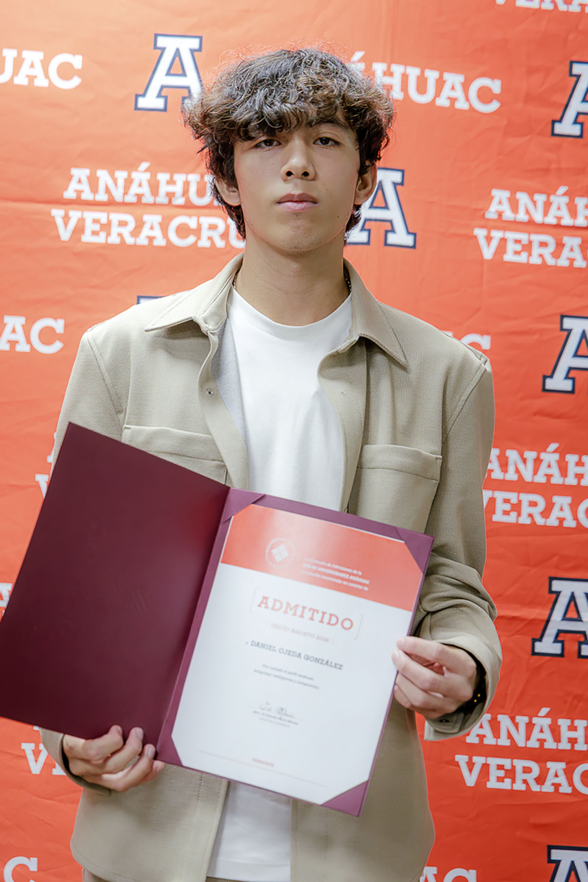 5 / 96 - Entrega de Cartas de Admisión: Galería 5 / 96 - Entrega de Cartas de Admisión: Galería