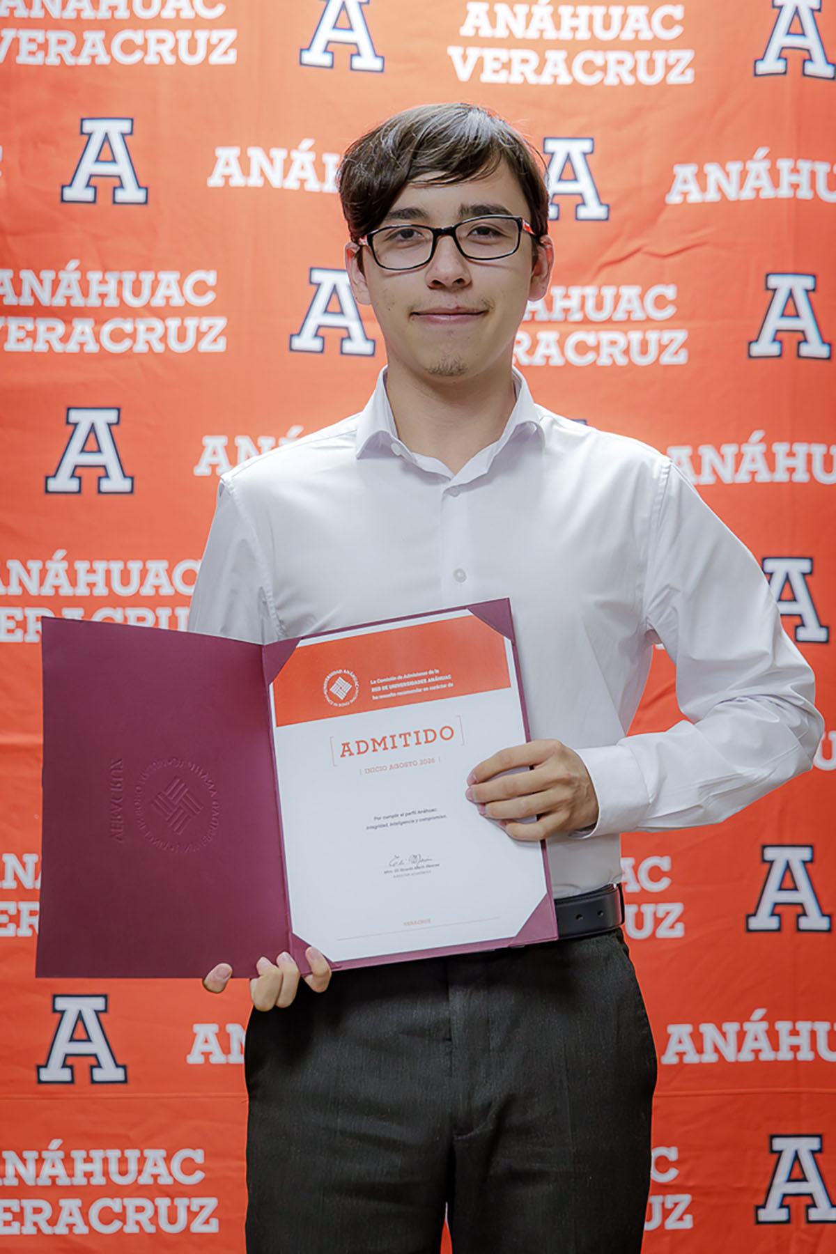 84 / 96 - Entrega de Cartas de Admisión: Galería 84 / 96 - Entrega de Cartas de Admisión: Galería