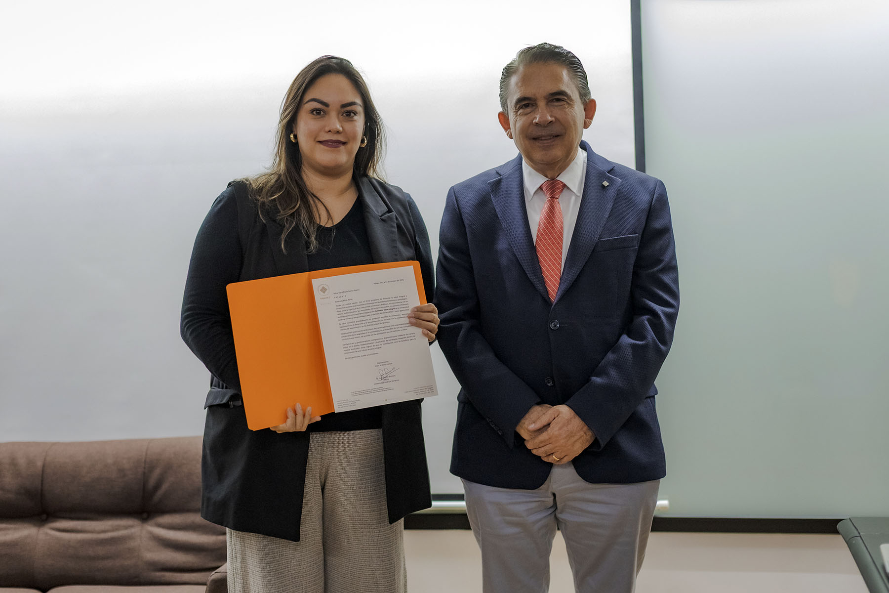 5 / 14 - Comité del Modelo de Salud Integral: Entrega de Nombramientos 5 / 14 - Comité del Modelo de Salud Integral: Entrega de Nombramientos