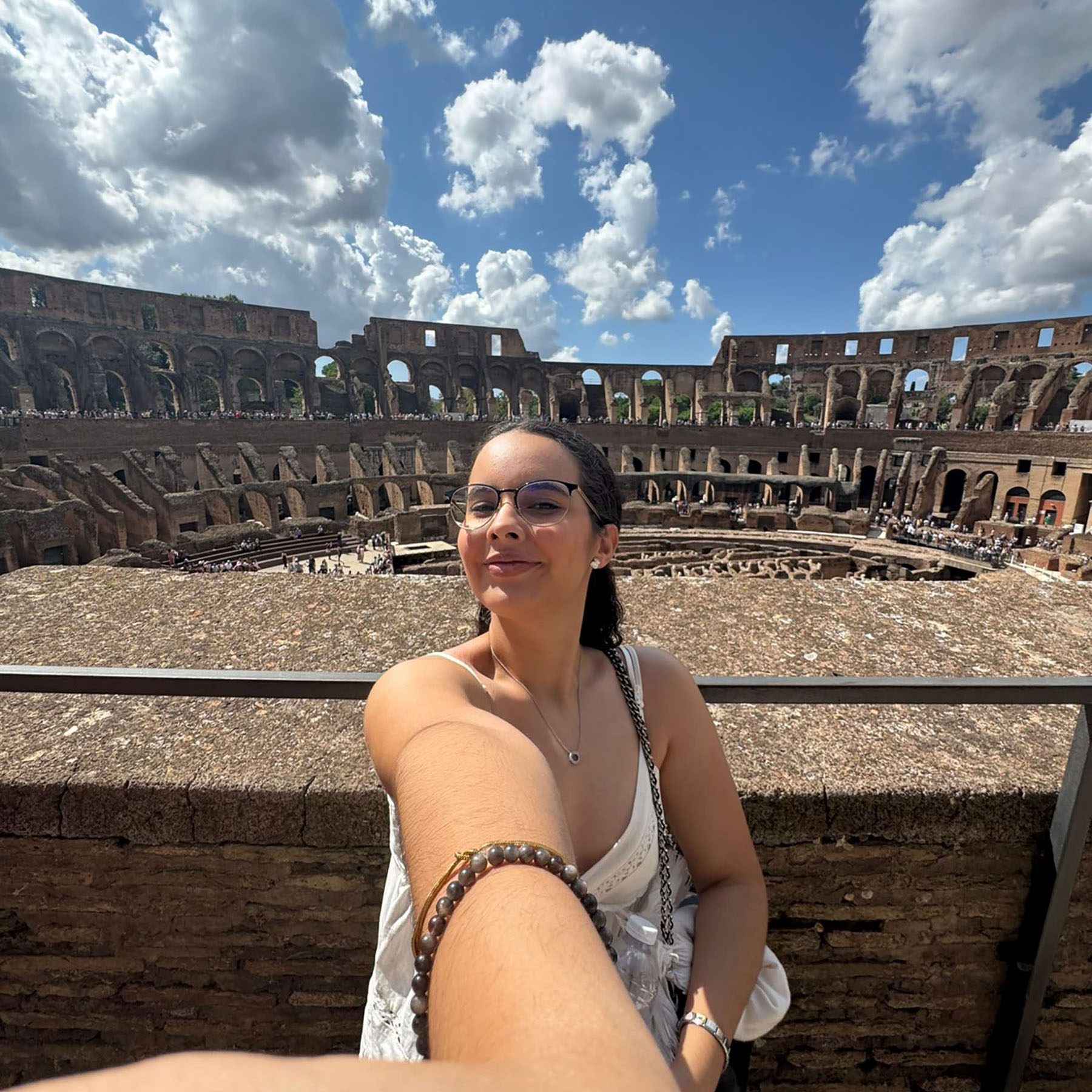 32 / 64 - Estudiantes Viven su Experiencia Internacional 202560 32 / 64 - Estudiantes Viven su Experiencia Internacional 202560