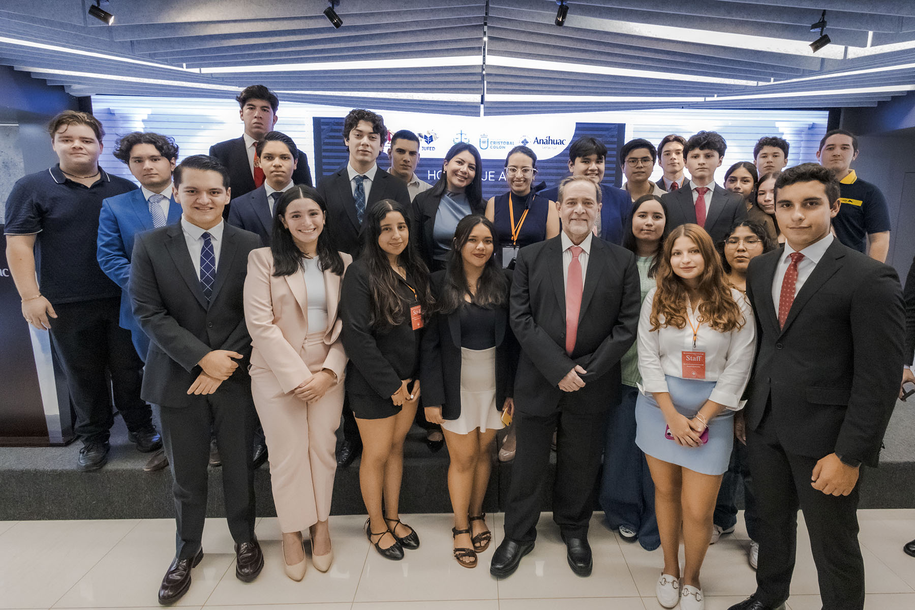 24 / 24 - Homenaje al Ministro Jorge Mario Pardo Rebolledo 24 / 24 - Homenaje al Ministro Jorge Mario Pardo Rebolledo