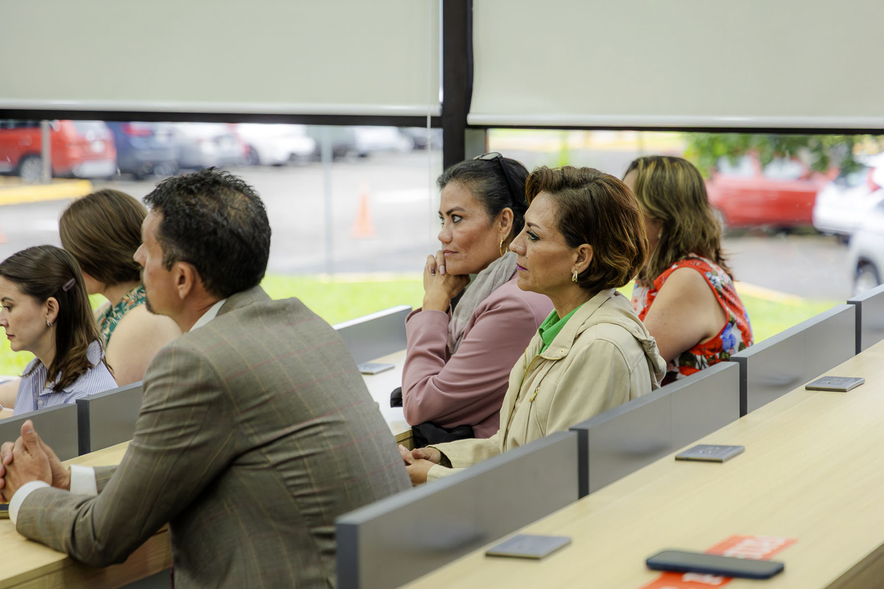 7 / 16 - Instauración de los Nuevos Salones de Posgrado y Educación Continua 7 / 16 - Instauración de los Nuevos Salones de Posgrado y Educación Continua