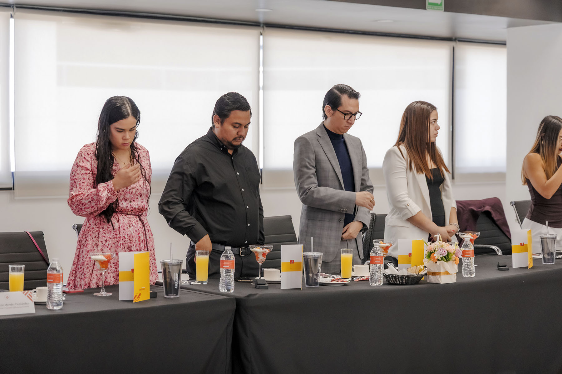 14 / 68 - La Meta Está Cerca: Clausura de Maestrías y Diplomado 14 / 68 - La Meta Está Cerca: Clausura de Maestrías y Diplomado