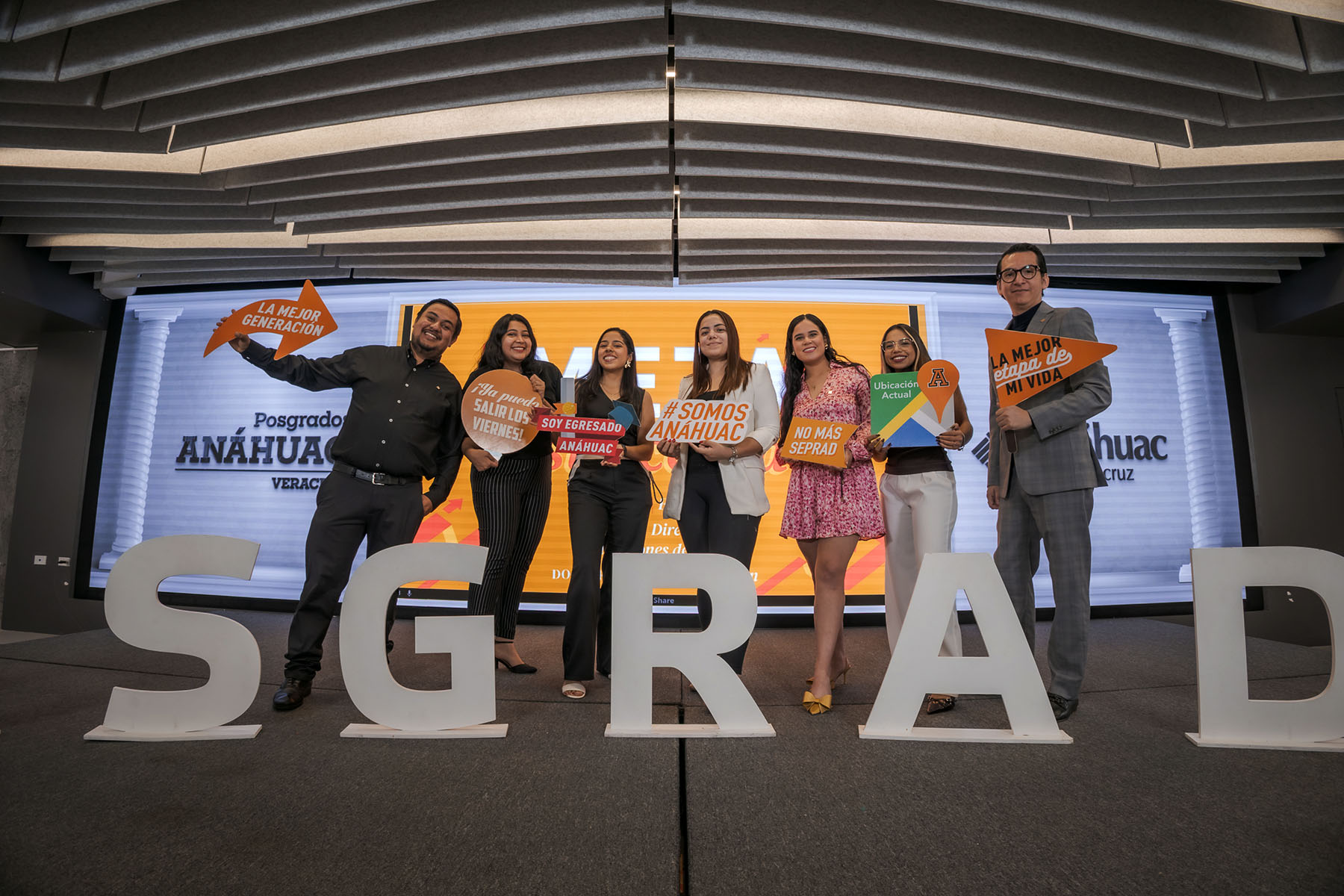 48 / 68 - La Meta Está Cerca: Clausura de Maestrías y Diplomado 48 / 68 - La Meta Está Cerca: Clausura de Maestrías y Diplomado