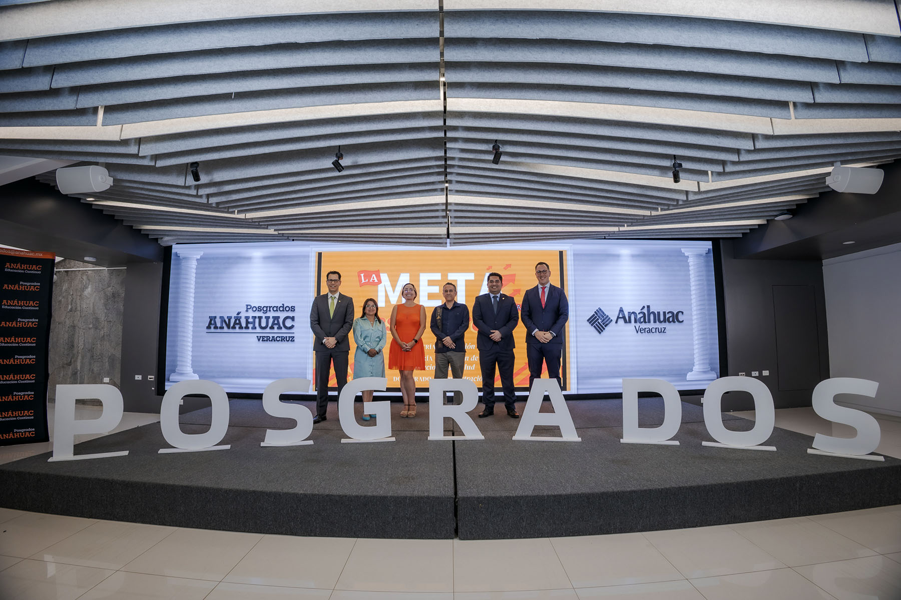 52 / 68 - La Meta Está Cerca: Clausura de Maestrías y Diplomado 52 / 68 - La Meta Está Cerca: Clausura de Maestrías y Diplomado