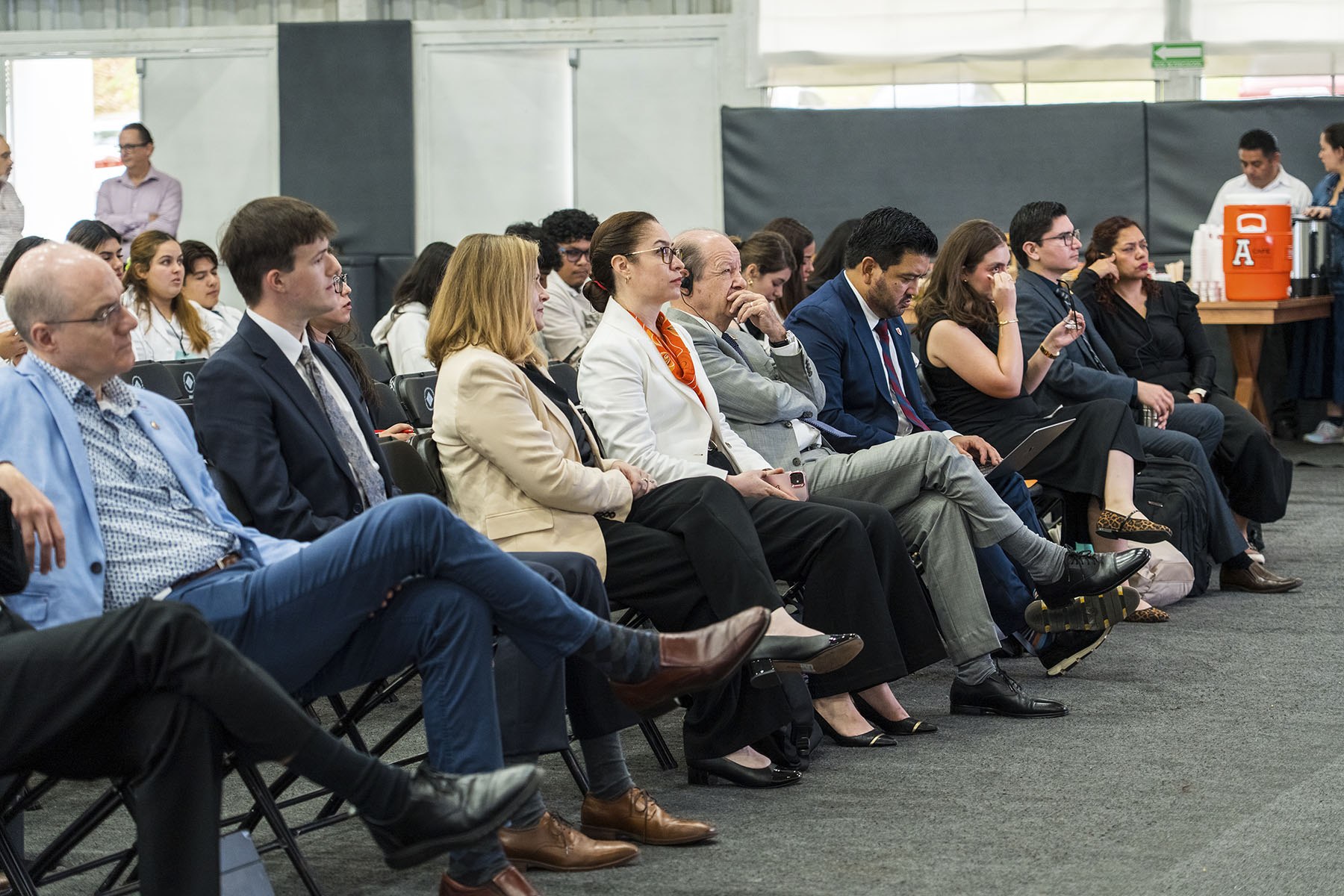 43 / 135 - Día Dos 43 / 135 - Día Dos