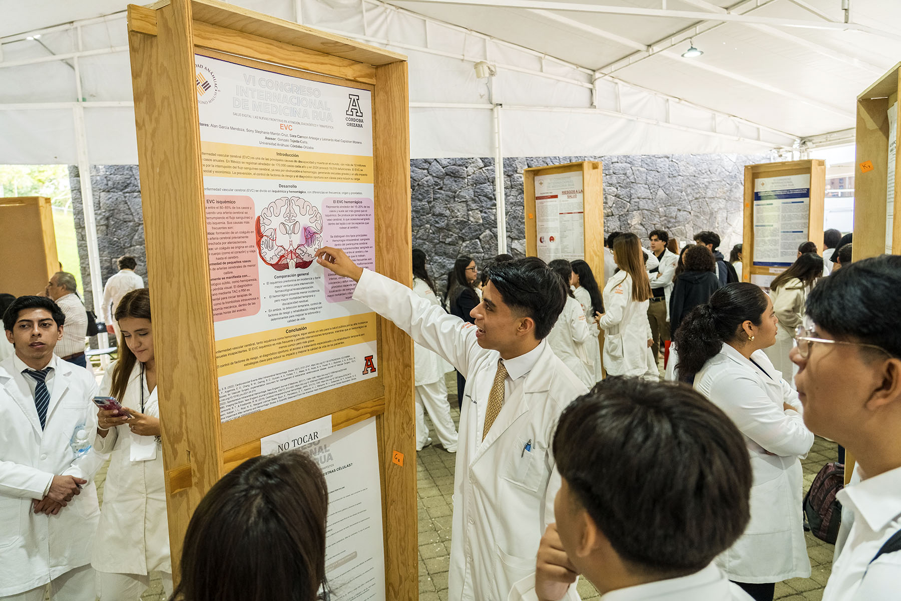 66 / 135 - Día Dos 66 / 135 - Día Dos