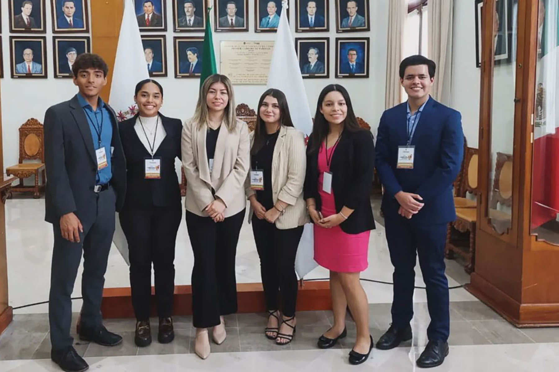 2 / 2 - Estudiantes de la Escuela de Derecho Participan en el Cabildo Juvenil 2025 2 / 2 - Estudiantes de la Escuela de Derecho Participan en el Cabildo Juvenil 2025