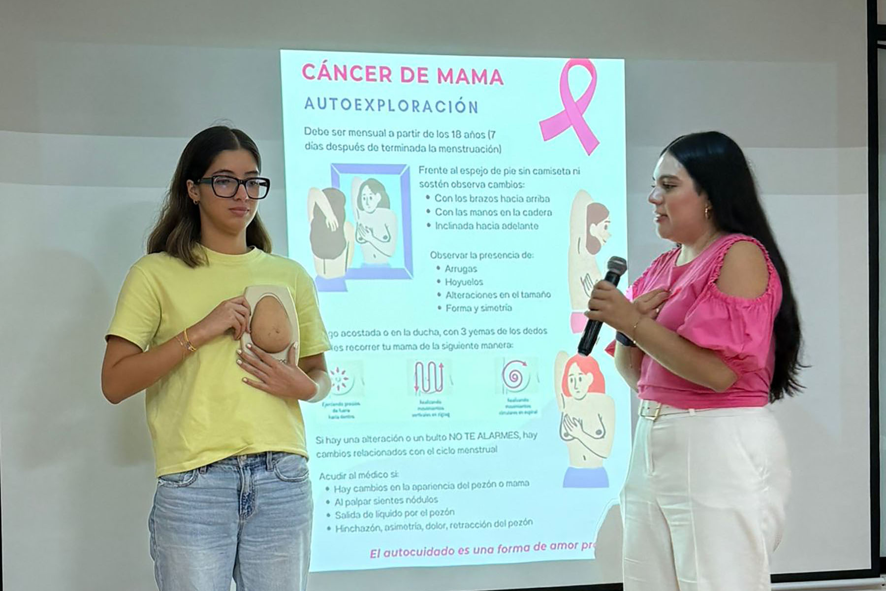 2 / 8 - Día Mundial Contra el Cáncer de Mama 2 / 8 - Día Mundial Contra el Cáncer de Mama