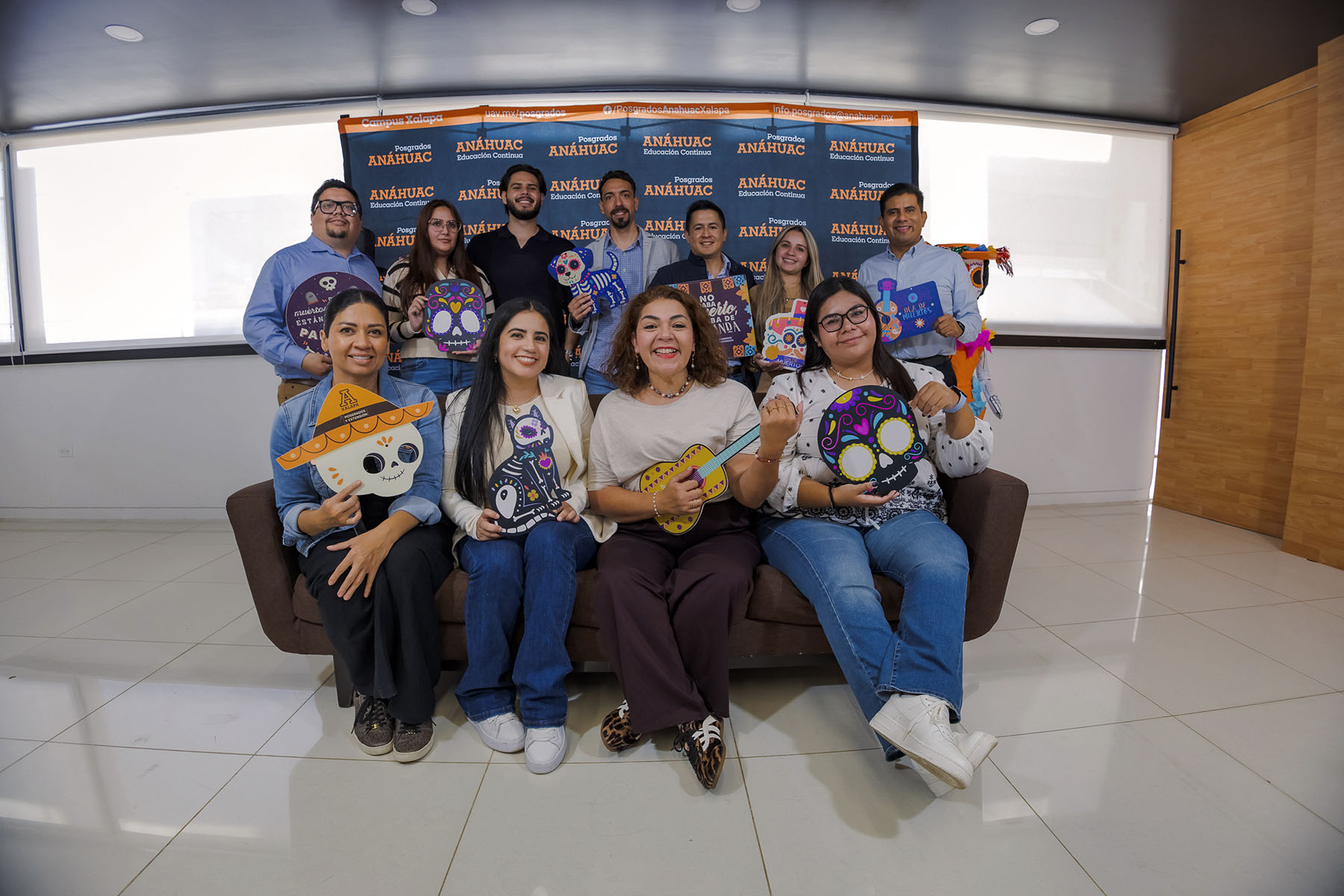 40 / 50 - Festín de Día de muertos Posgrados 40 / 50 - Festín de Día de muertos Posgrados