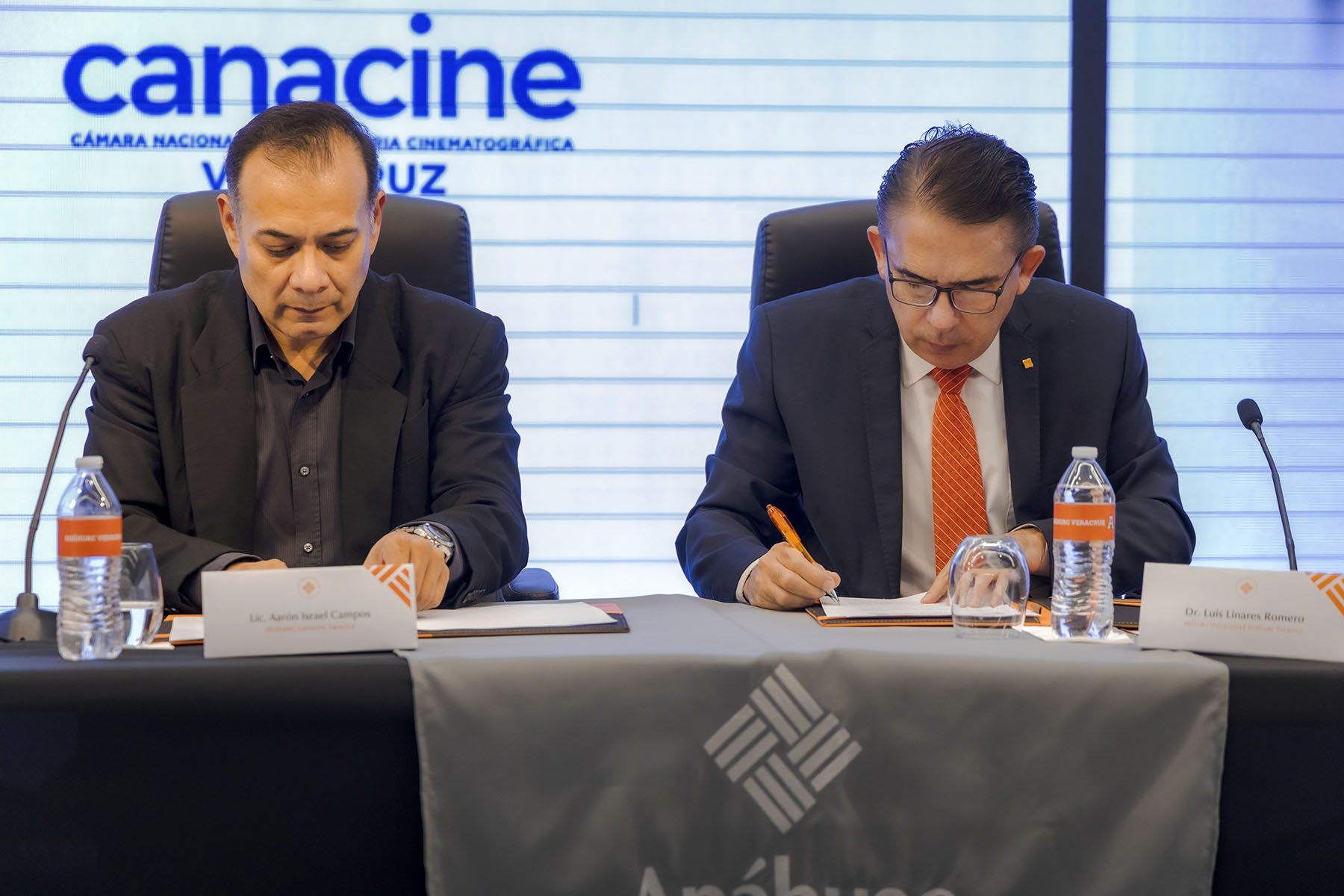 5 / 15 - Firma de Convenio con CANACINE Veracruz 5 / 15 - Firma de Convenio con CANACINE Veracruz