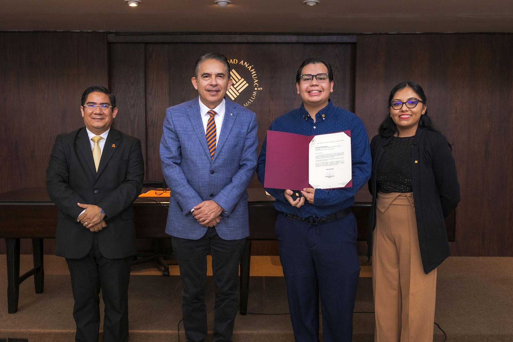 5 / 52 - Nombramiento de Alumnos Consejeros Consultivos Académicos 2025-2026 5 / 52 - Nombramiento de Alumnos Consejeros Consultivos Académicos 2025-2026