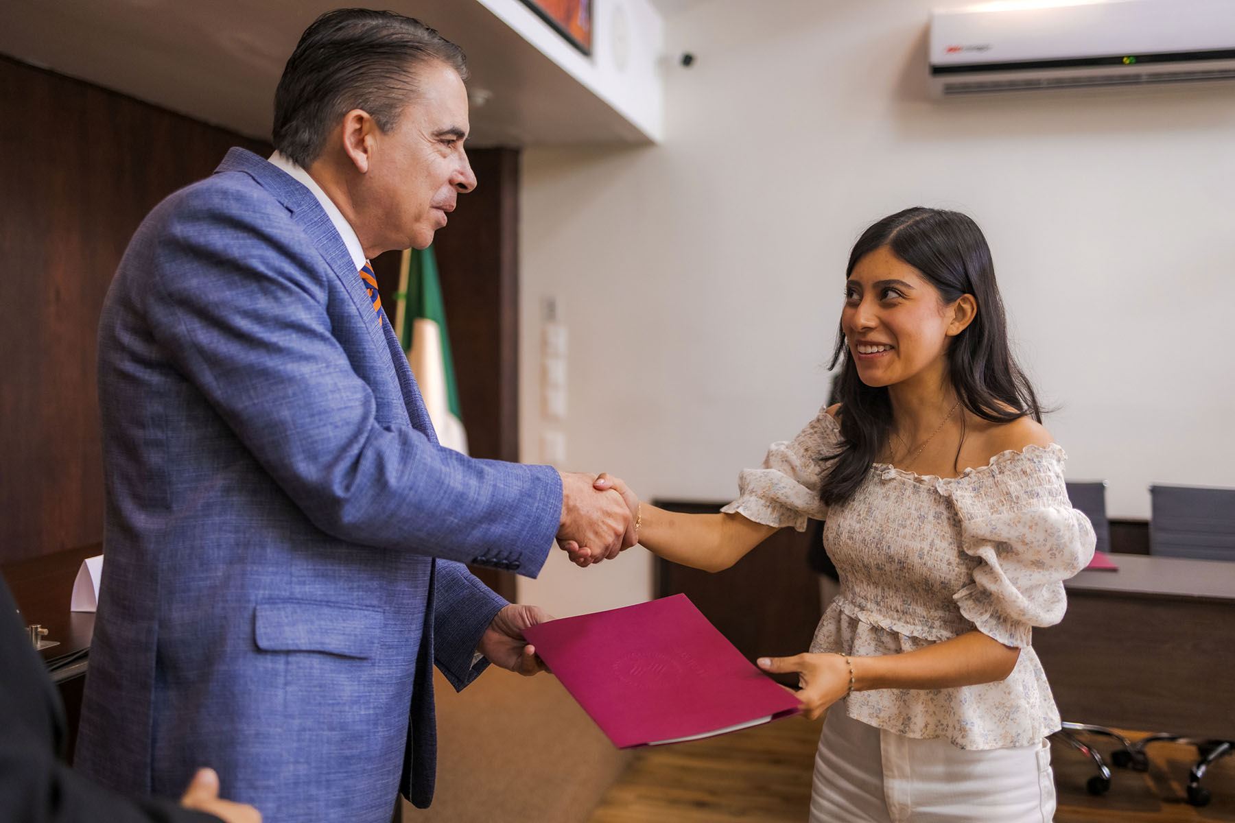 8 / 52 - Nombramiento de Alumnos Consejeros Consultivos Académicos 2025-2026 8 / 52 - Nombramiento de Alumnos Consejeros Consultivos Académicos 2025-2026