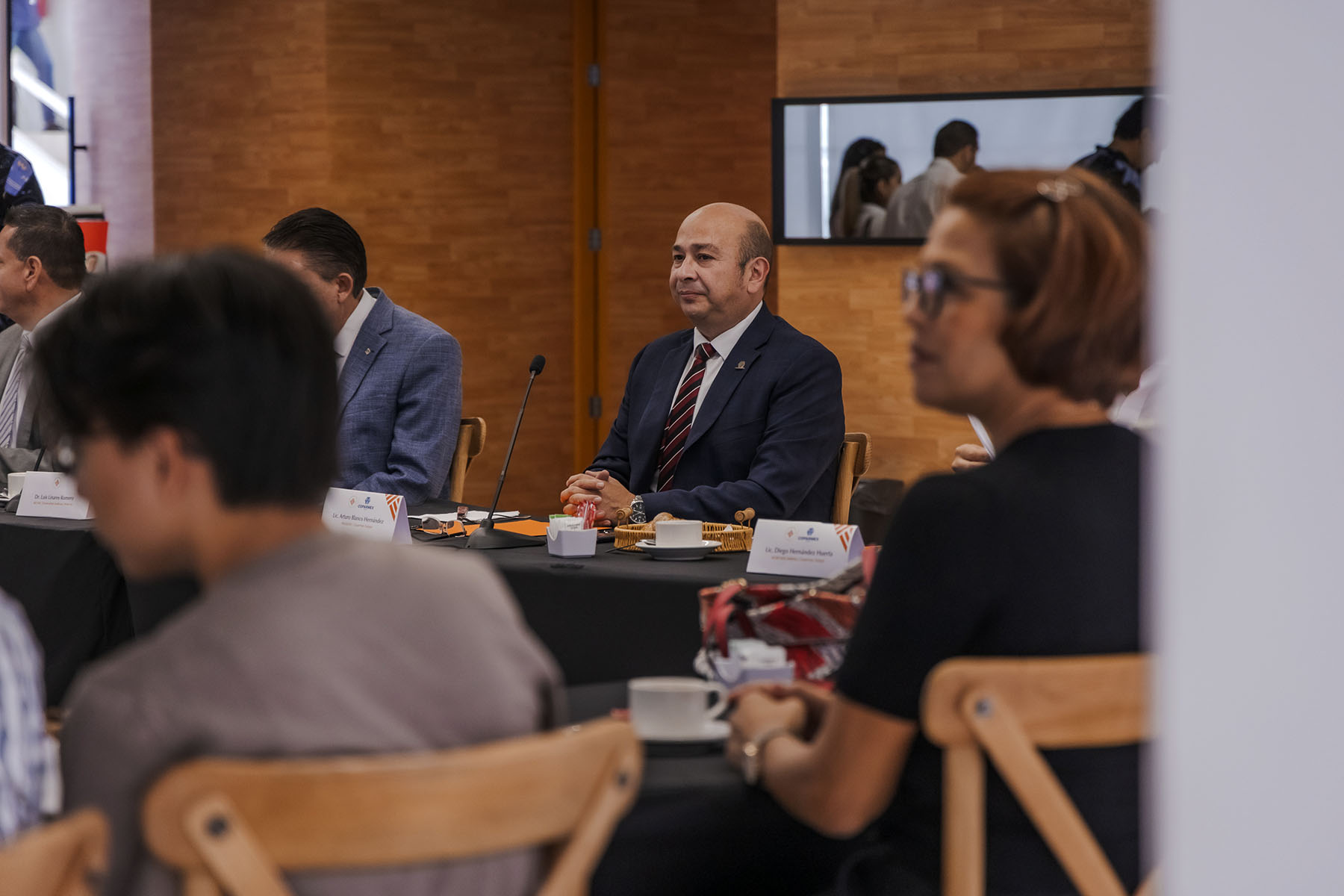 3 / 25 - Desayuno de Trabajo y Renovación de Convenio con COPARMEX 3 / 25 - Desayuno de Trabajo y Renovación de Convenio con COPARMEX