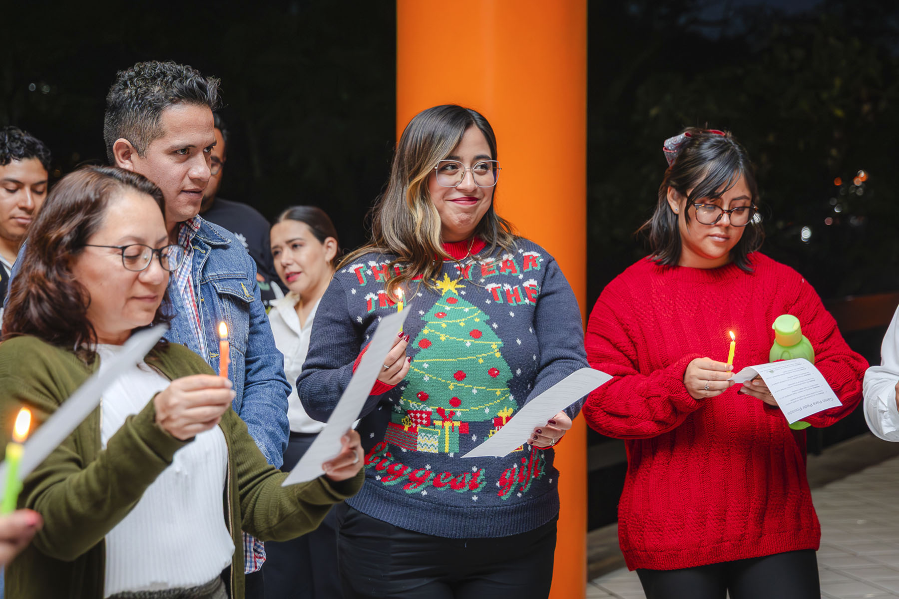 4 / 32 - Christmas Break de Posgrados 4 / 32 - Christmas Break de Posgrados