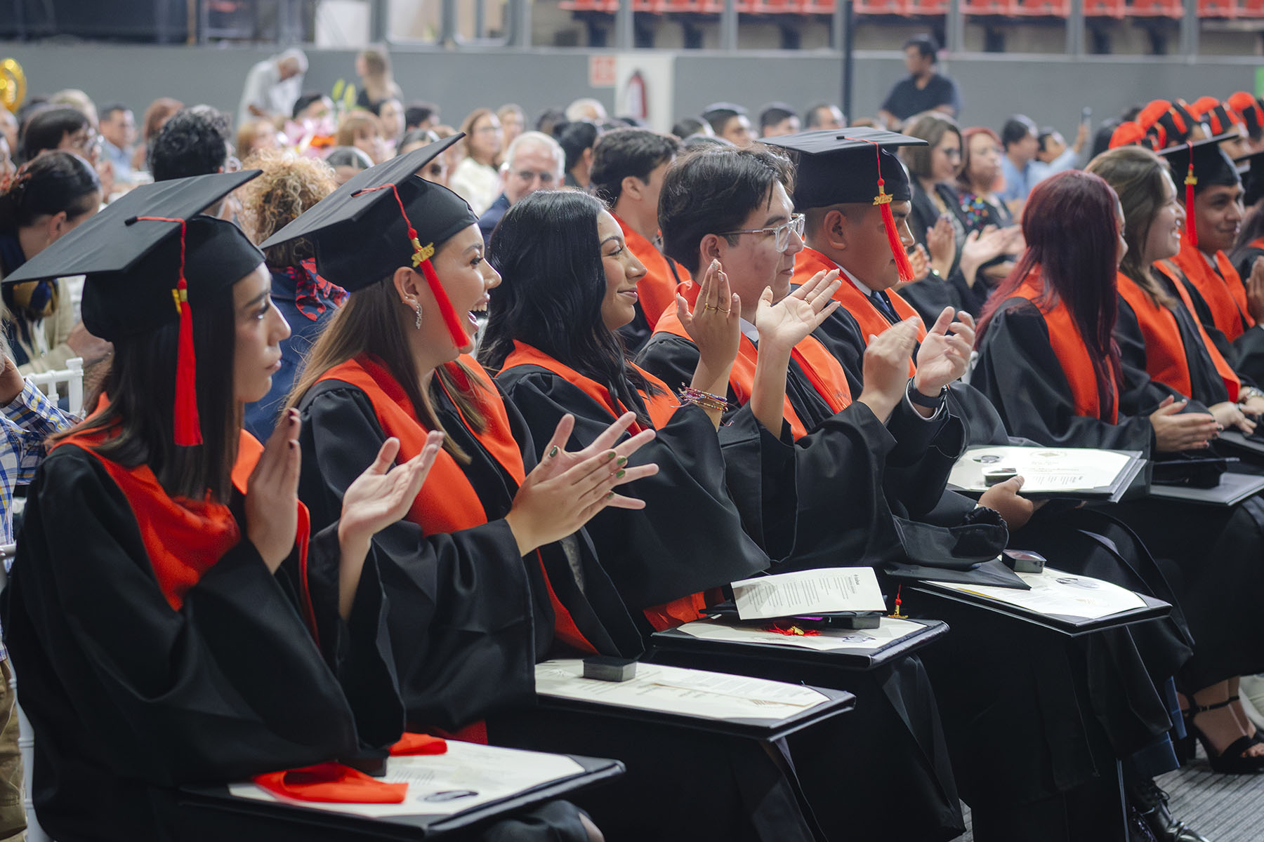 103 / 154 - Ceremonia Solemne de Conferimiento de Grado: Galería 103 / 154 - Ceremonia Solemne de Conferimiento de Grado: Galería