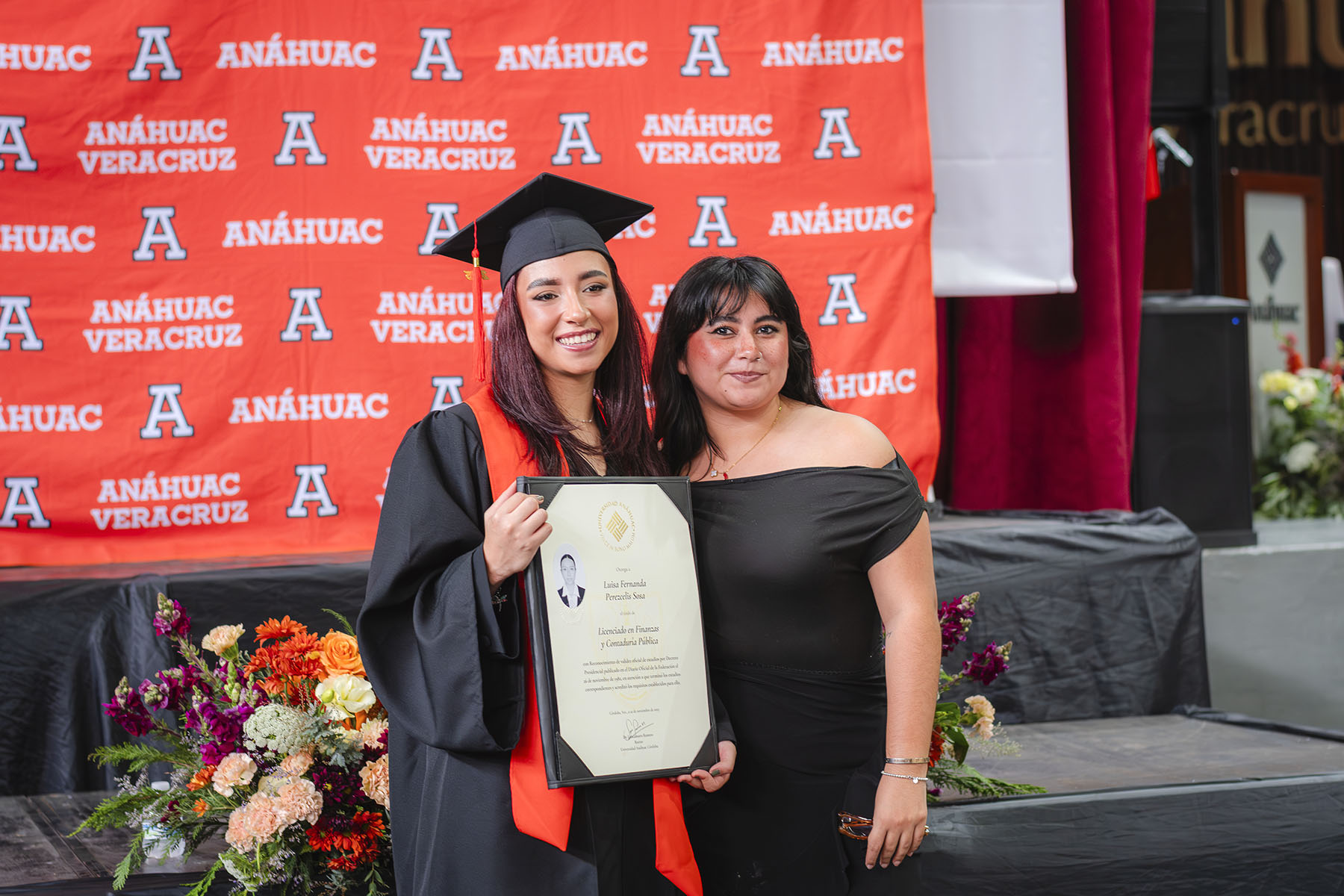 116 / 154 - Ceremonia Solemne de Conferimiento de Grado: Galería 116 / 154 - Ceremonia Solemne de Conferimiento de Grado: Galería