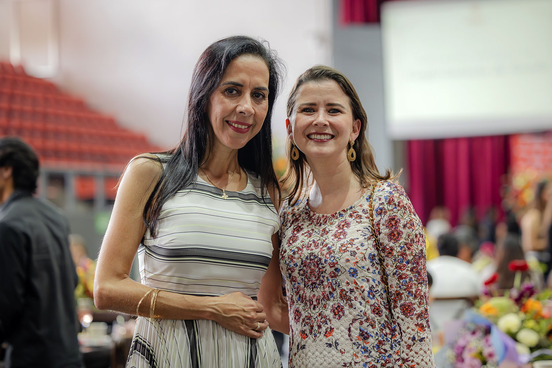 120 / 154 - Ceremonia Solemne de Conferimiento de Grado: Galería 120 / 154 - Ceremonia Solemne de Conferimiento de Grado: Galería