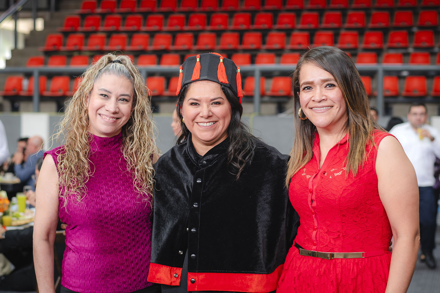 126 / 154 - Ceremonia Solemne de Conferimiento de Grado: Galería 126 / 154 - Ceremonia Solemne de Conferimiento de Grado: Galería