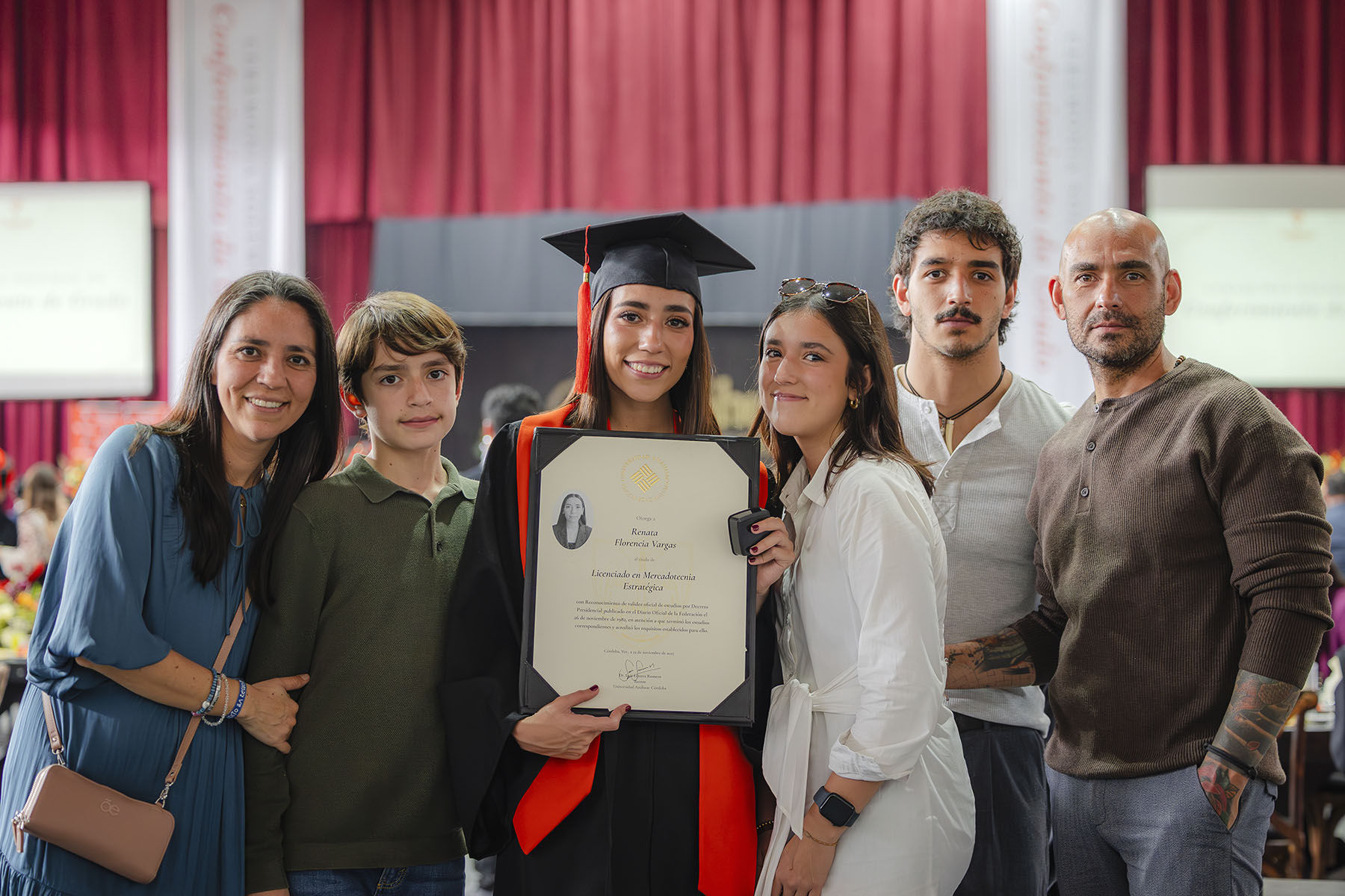 127 / 154 - Ceremonia Solemne de Conferimiento de Grado: Galería 127 / 154 - Ceremonia Solemne de Conferimiento de Grado: Galería