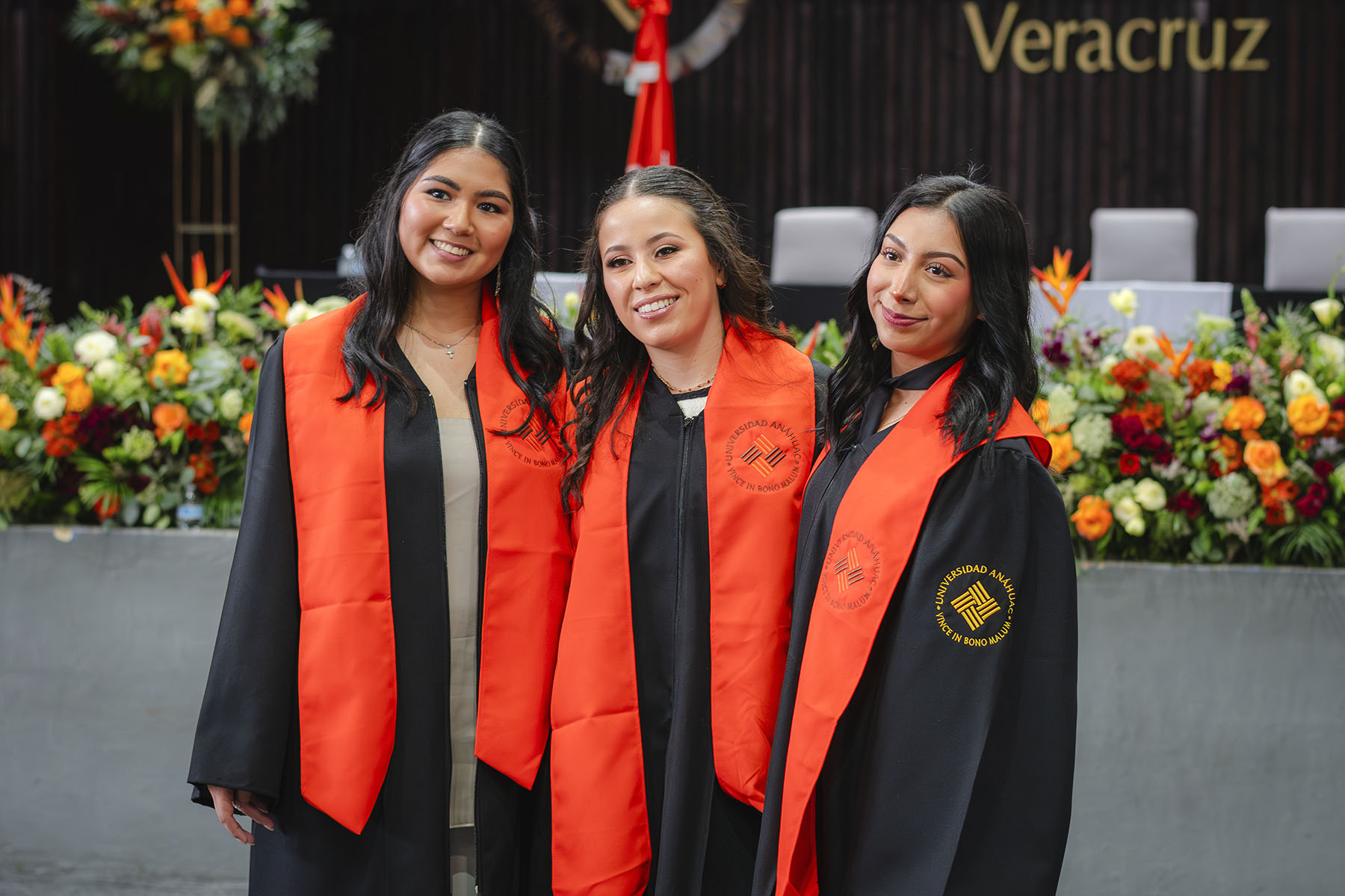 141 / 154 - Ceremonia Solemne de Conferimiento de Grado: Galería 141 / 154 - Ceremonia Solemne de Conferimiento de Grado: Galería