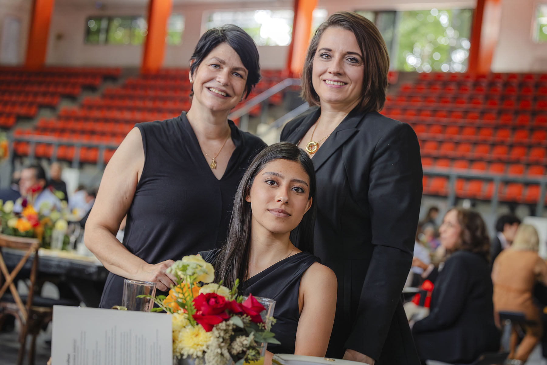 144 / 154 - Ceremonia Solemne de Conferimiento de Grado: Galería 144 / 154 - Ceremonia Solemne de Conferimiento de Grado: Galería