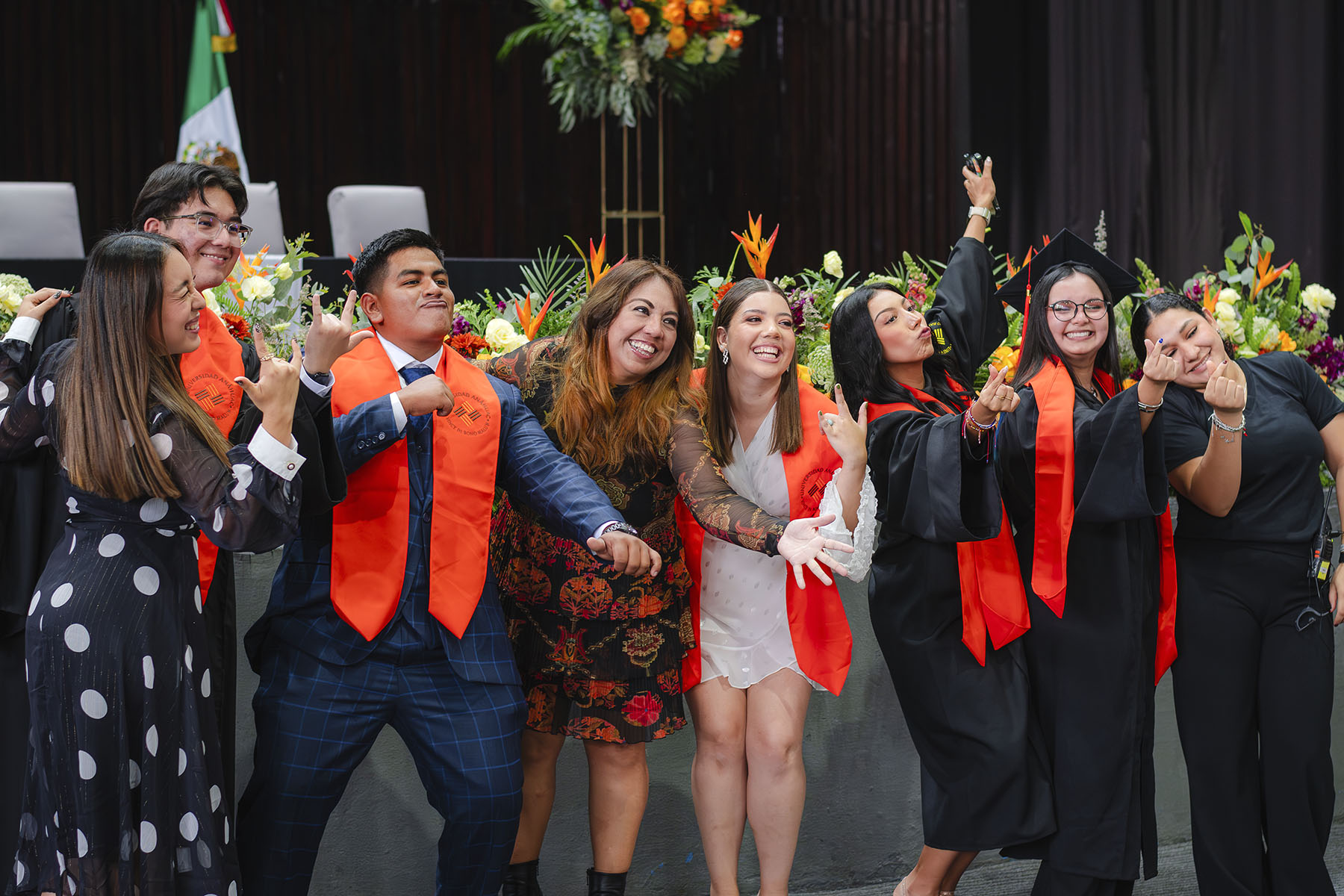 147 / 154 - Ceremonia Solemne de Conferimiento de Grado: Galería 147 / 154 - Ceremonia Solemne de Conferimiento de Grado: Galería