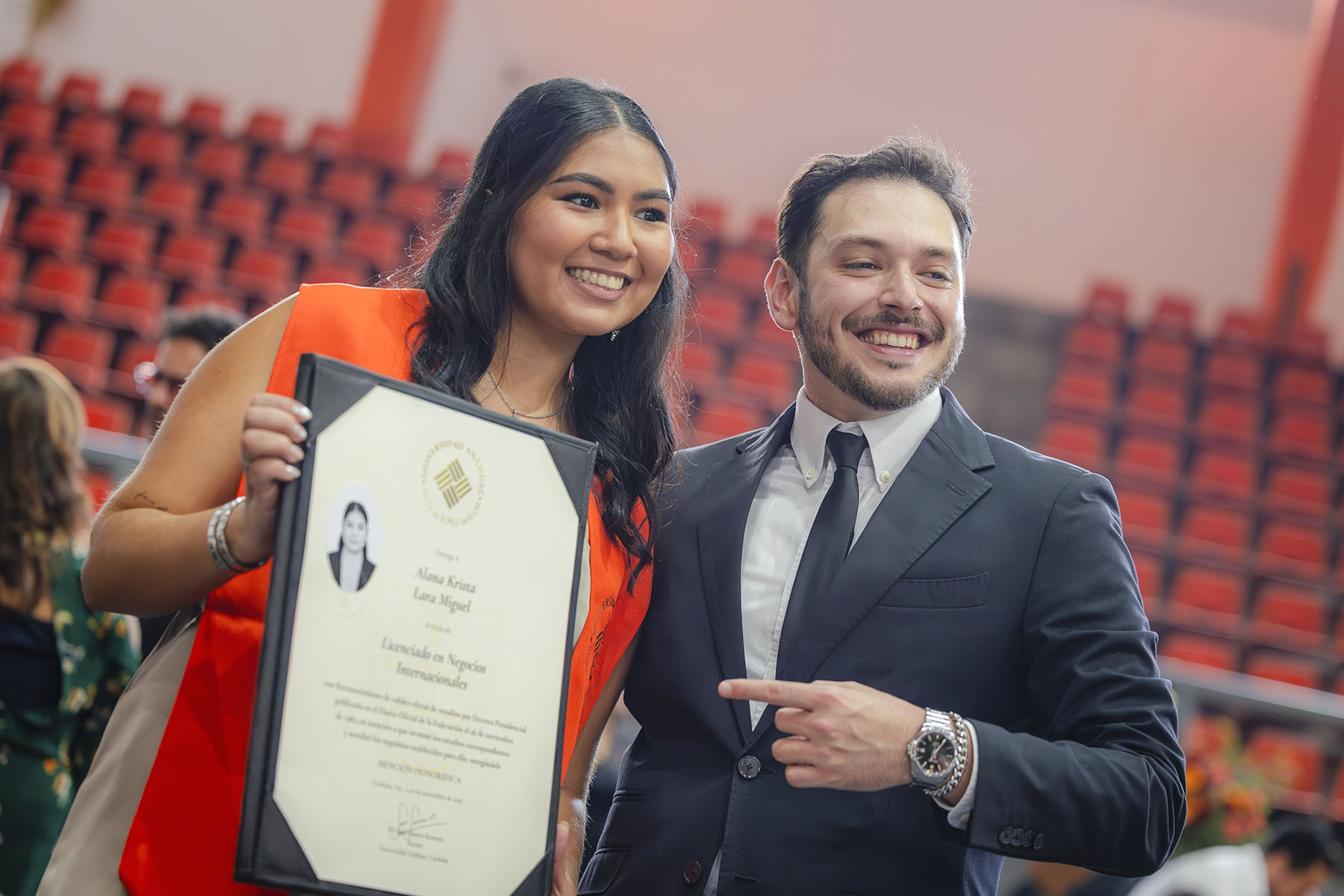 152 / 154 - Ceremonia Solemne de Conferimiento de Grado: Galería 152 / 154 - Ceremonia Solemne de Conferimiento de Grado: Galería