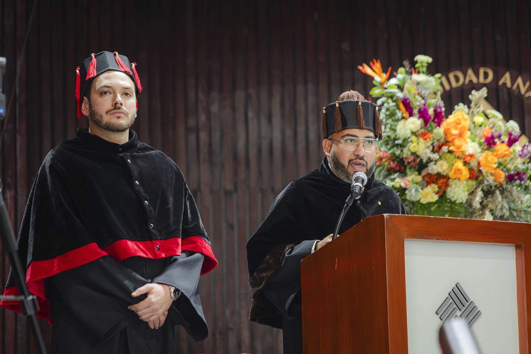 32 / 154 - Ceremonia Solemne de Conferimiento de Grado: Galería 32 / 154 - Ceremonia Solemne de Conferimiento de Grado: Galería