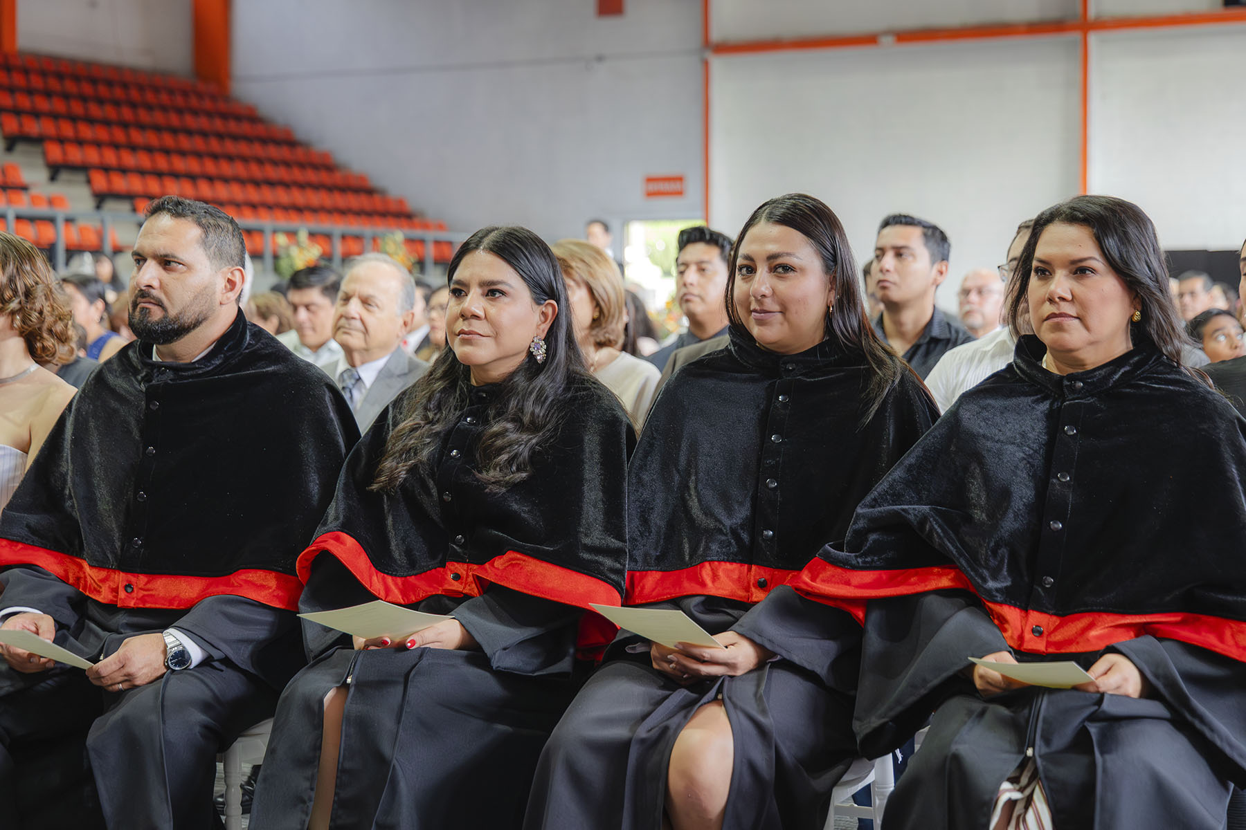 42 / 154 - Ceremonia Solemne de Conferimiento de Grado: Galería 42 / 154 - Ceremonia Solemne de Conferimiento de Grado: Galería