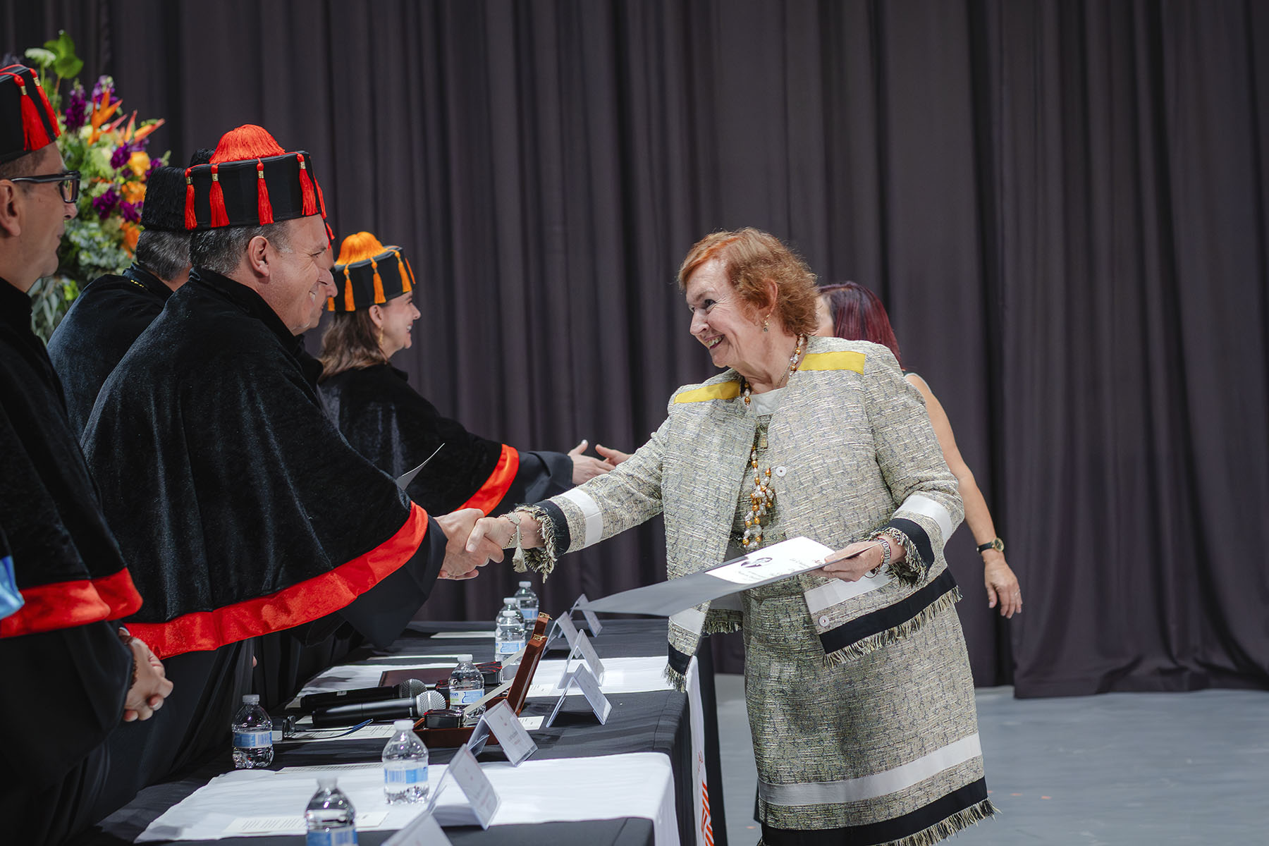 53 / 154 - Ceremonia Solemne de Conferimiento de Grado: Galería 53 / 154 - Ceremonia Solemne de Conferimiento de Grado: Galería