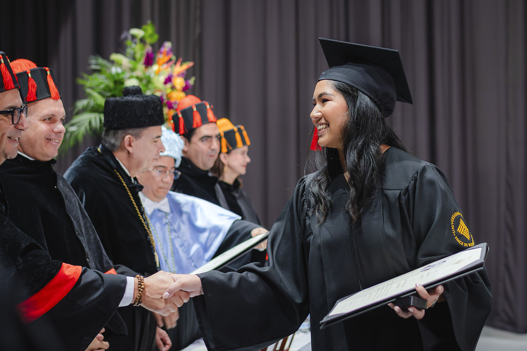 67 / 154 - Ceremonia Solemne de Conferimiento de Grado: Galería 67 / 154 - Ceremonia Solemne de Conferimiento de Grado: Galería