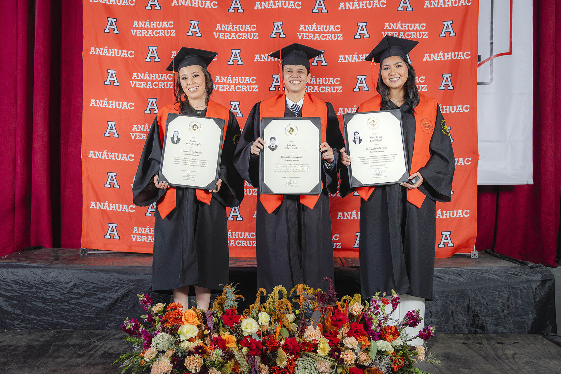 73 / 154 - Ceremonia Solemne de Conferimiento de Grado: Galería 73 / 154 - Ceremonia Solemne de Conferimiento de Grado: Galería