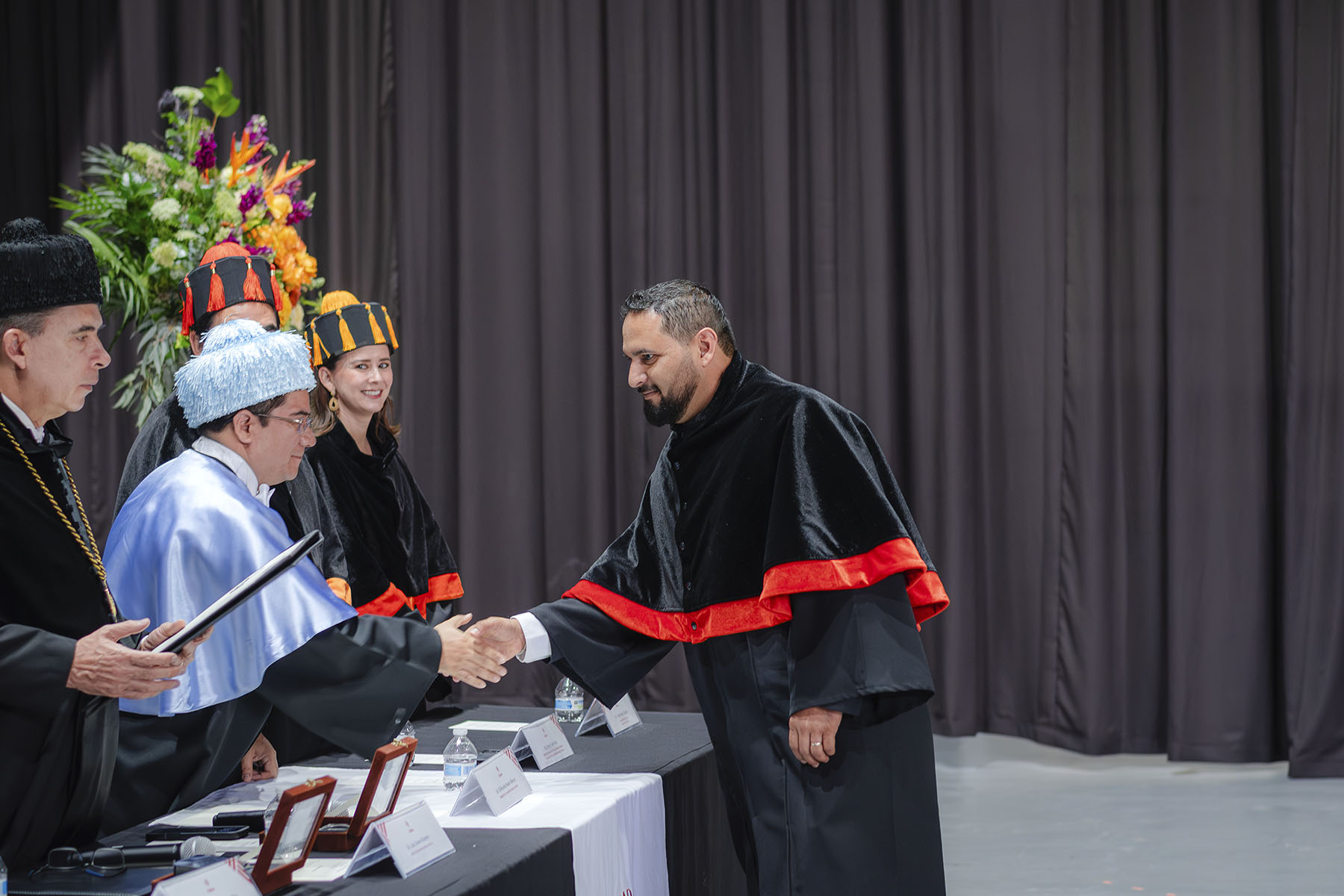 79 / 154 - Ceremonia Solemne de Conferimiento de Grado: Galería 79 / 154 - Ceremonia Solemne de Conferimiento de Grado: Galería