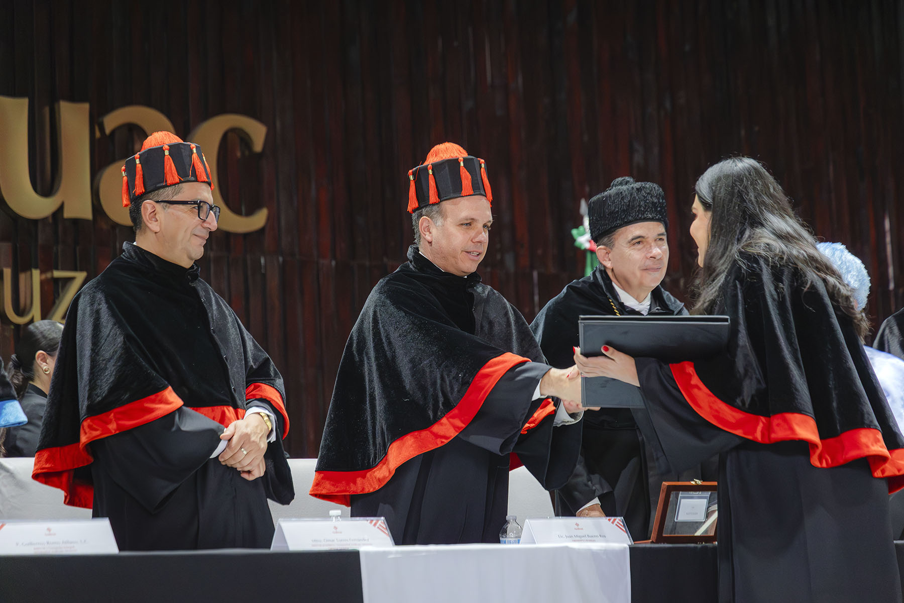 84 / 154 - Ceremonia Solemne de Conferimiento de Grado: Galería 84 / 154 - Ceremonia Solemne de Conferimiento de Grado: Galería