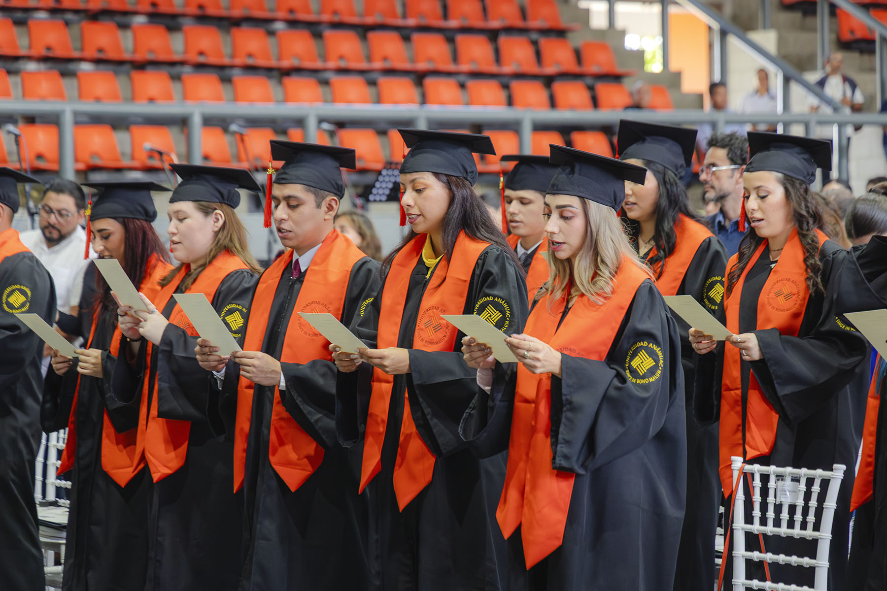 99 / 154 - Ceremonia Solemne de Conferimiento de Grado: Galería 99 / 154 - Ceremonia Solemne de Conferimiento de Grado: Galería