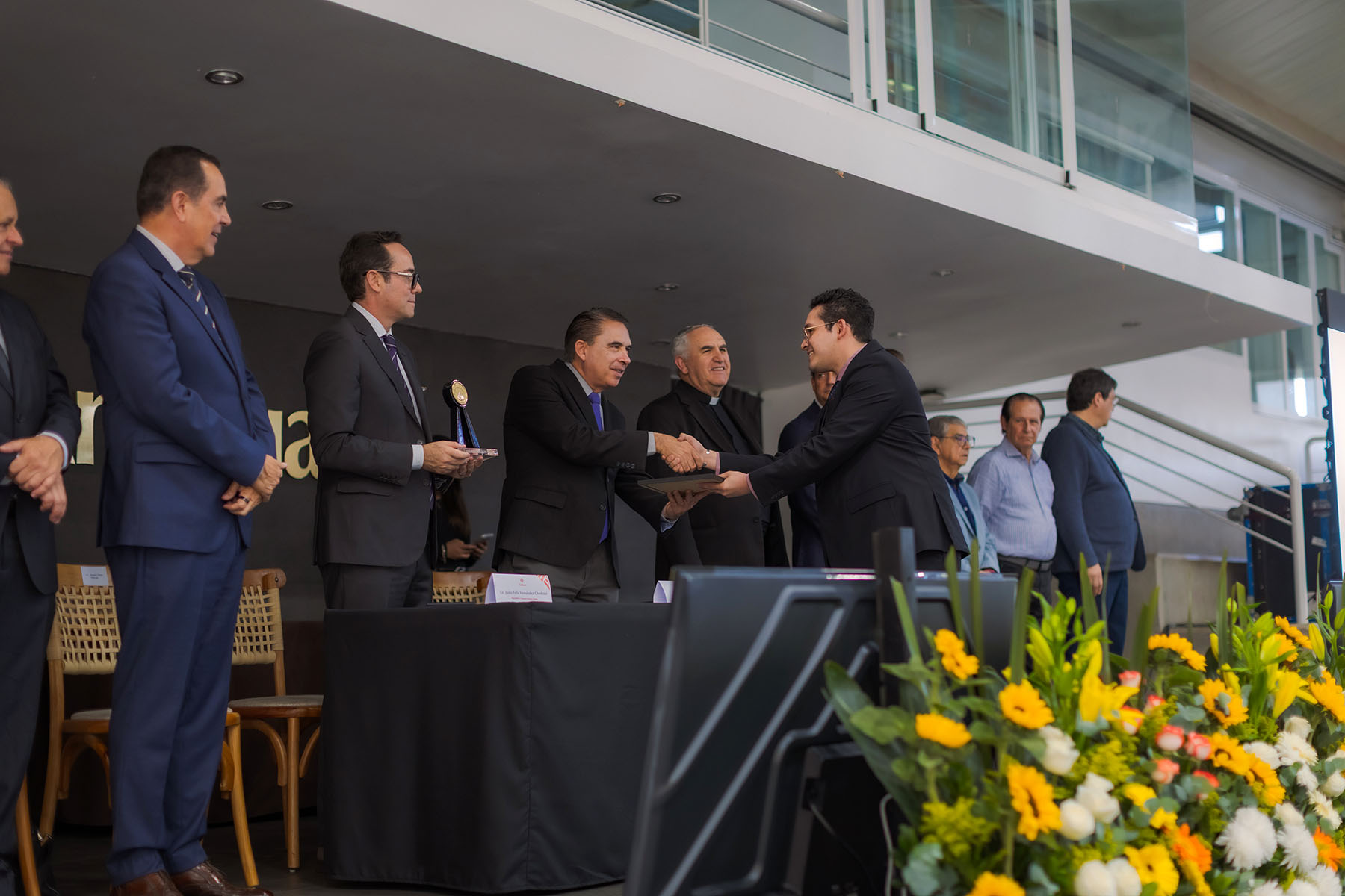 3 / 53 - La Excelencia que Trasciende: Entrega del Premio Excellentia Aurea en el Campus Xalapa 3 / 53 - La Excelencia que Trasciende: Entrega del Premio Excellentia Aurea en el Campus Xalapa