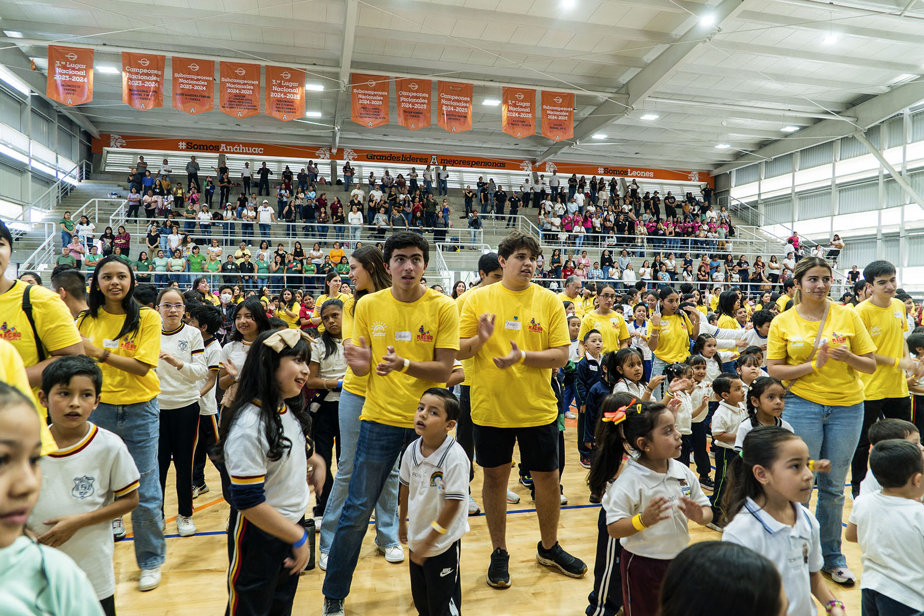 8 / 40 - Macroposada Soñar Despierto 2025: Llenos de Esperanza, Servicio y Alegría 8 / 40 - Macroposada Soñar Despierto 2025: Llenos de Esperanza, Servicio y Alegría