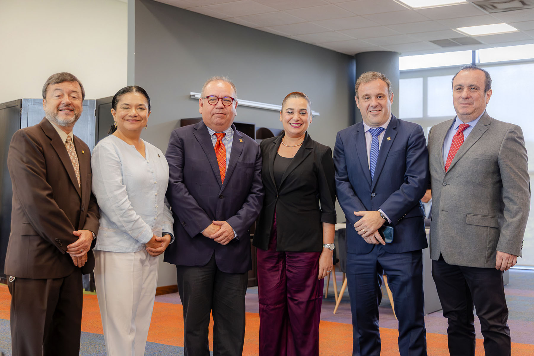 24 / 32 - Tercer Desayuno de Consejeros Consultivos Académicos 24 / 32 - Tercer Desayuno de Consejeros Consultivos Académicos