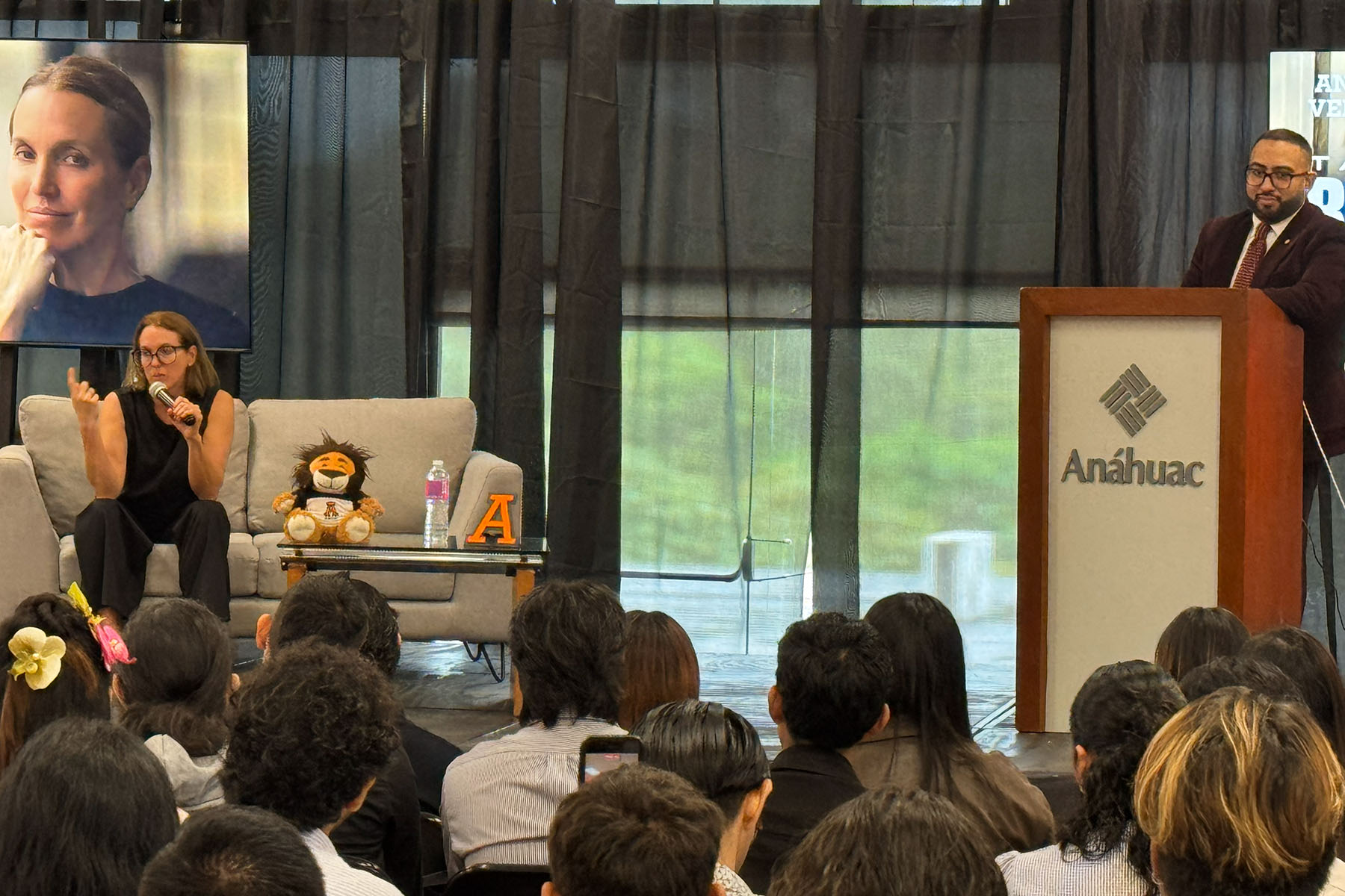 4 / 14 - La Arquitectura como Agente de Transformación: Tatiana Bilbao Comparte su Visión 4 / 14 - La Arquitectura como Agente de Transformación: Tatiana Bilbao Comparte su Visión