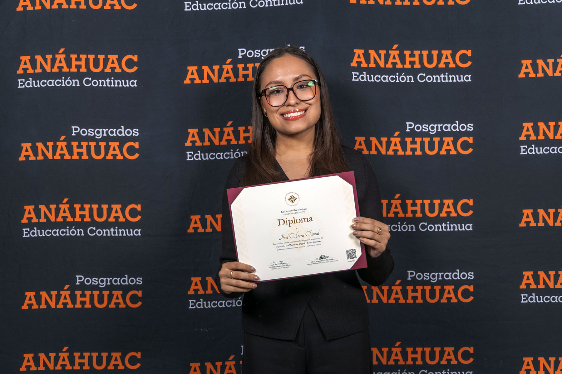 40 / 47 - Clausura de Diplomados 40 / 47 - Clausura de Diplomados