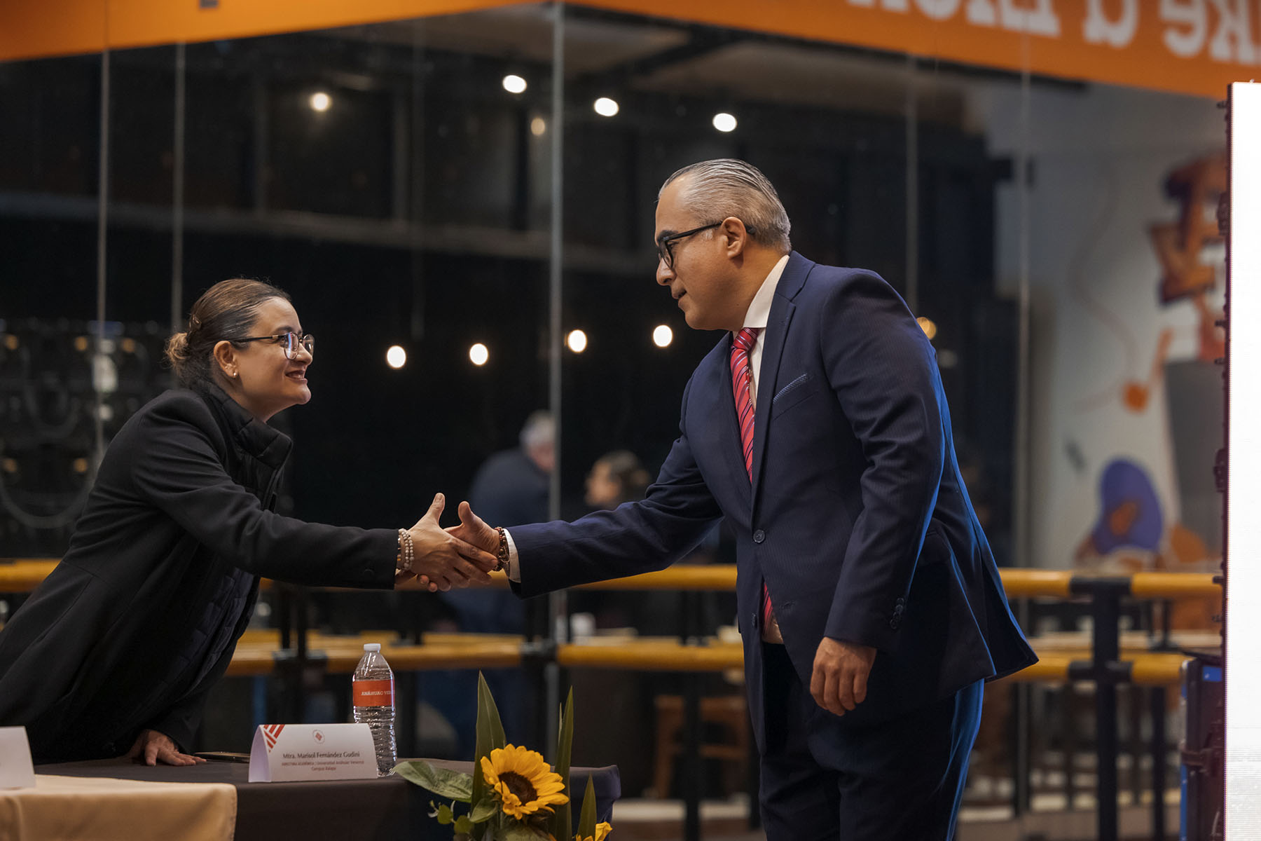 12 / 47 - Clausura de Diplomados 12 / 47 - Clausura de Diplomados