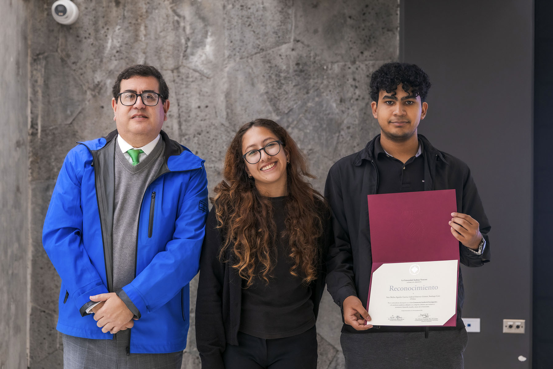 13 / 58 - 3.er Concurso de Carteles de Investigación 13 / 58 - 3.er Concurso de Carteles de Investigación