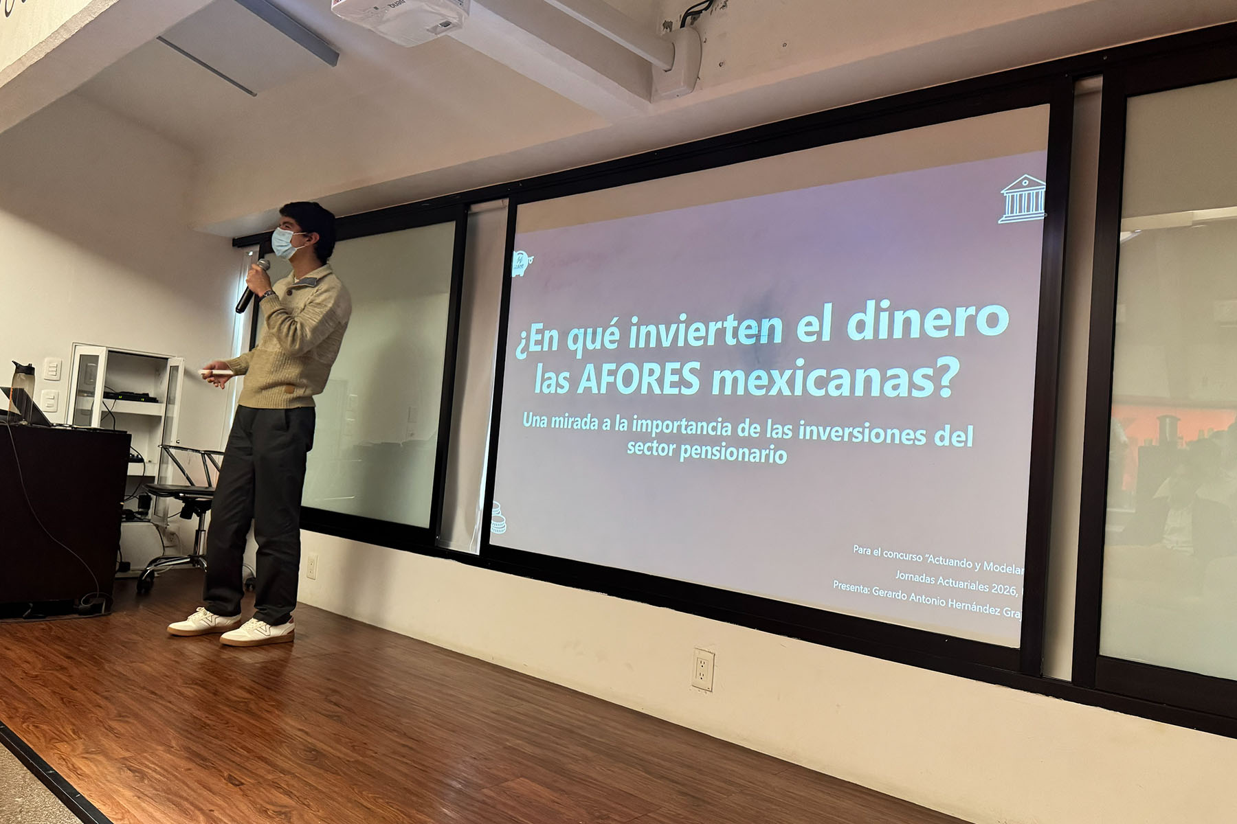 14 / 15 - Actuando y Modelando: Concurso de Minicharlas 14 / 15 - Actuando y Modelando: Concurso de Minicharlas