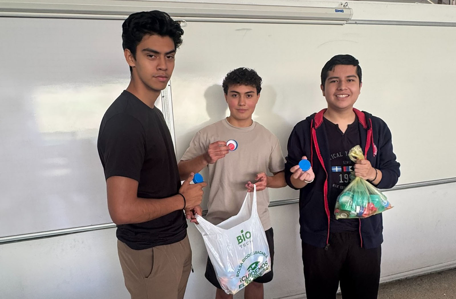 4 / 6 - Proyecto Social de Estudiantes de Administración y Dirección de Empresas: Dona Vida 4 / 6 - Proyecto Social de Estudiantes de Administración y Dirección de Empresas: Dona Vida