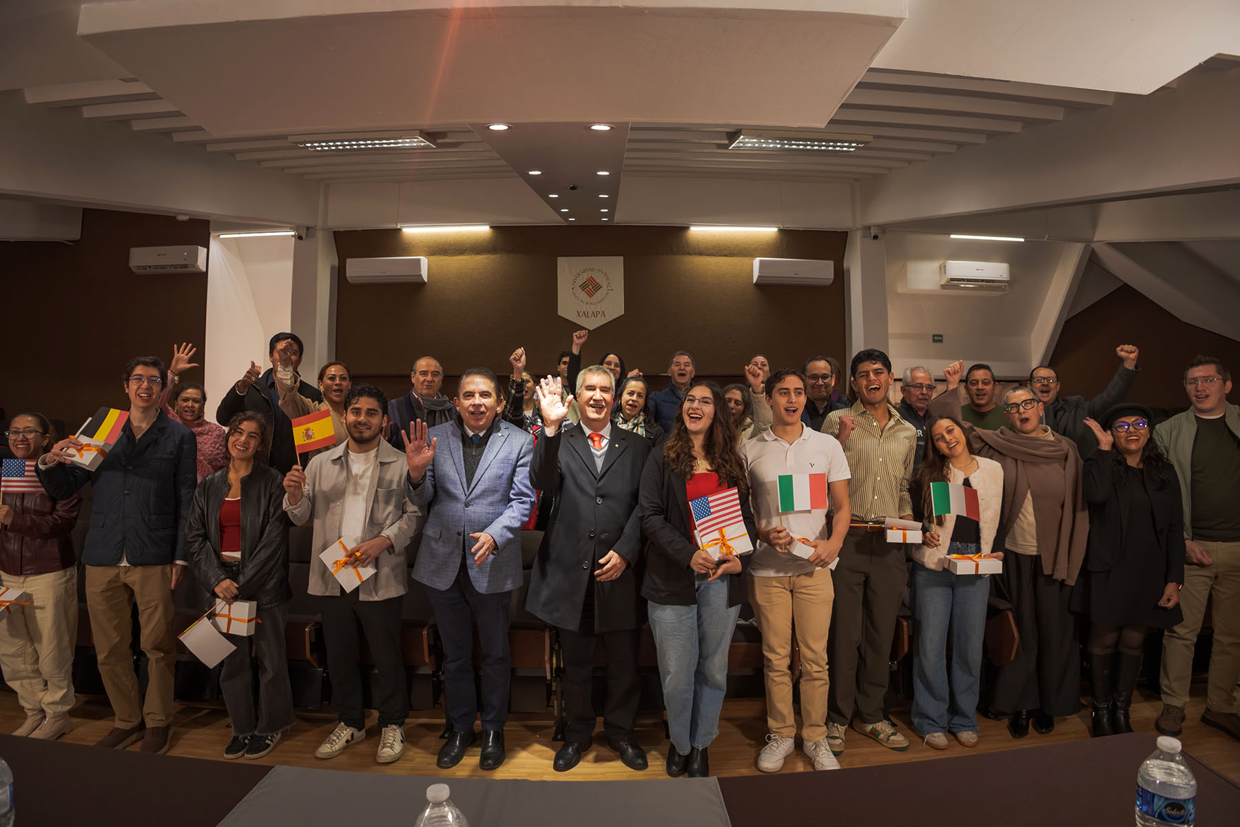 14 / 17 - Sesión de Despedida para Estudiantes de Intercambio del Periodo 202610 14 / 17 - Sesión de Despedida para Estudiantes de Intercambio del Periodo 202610