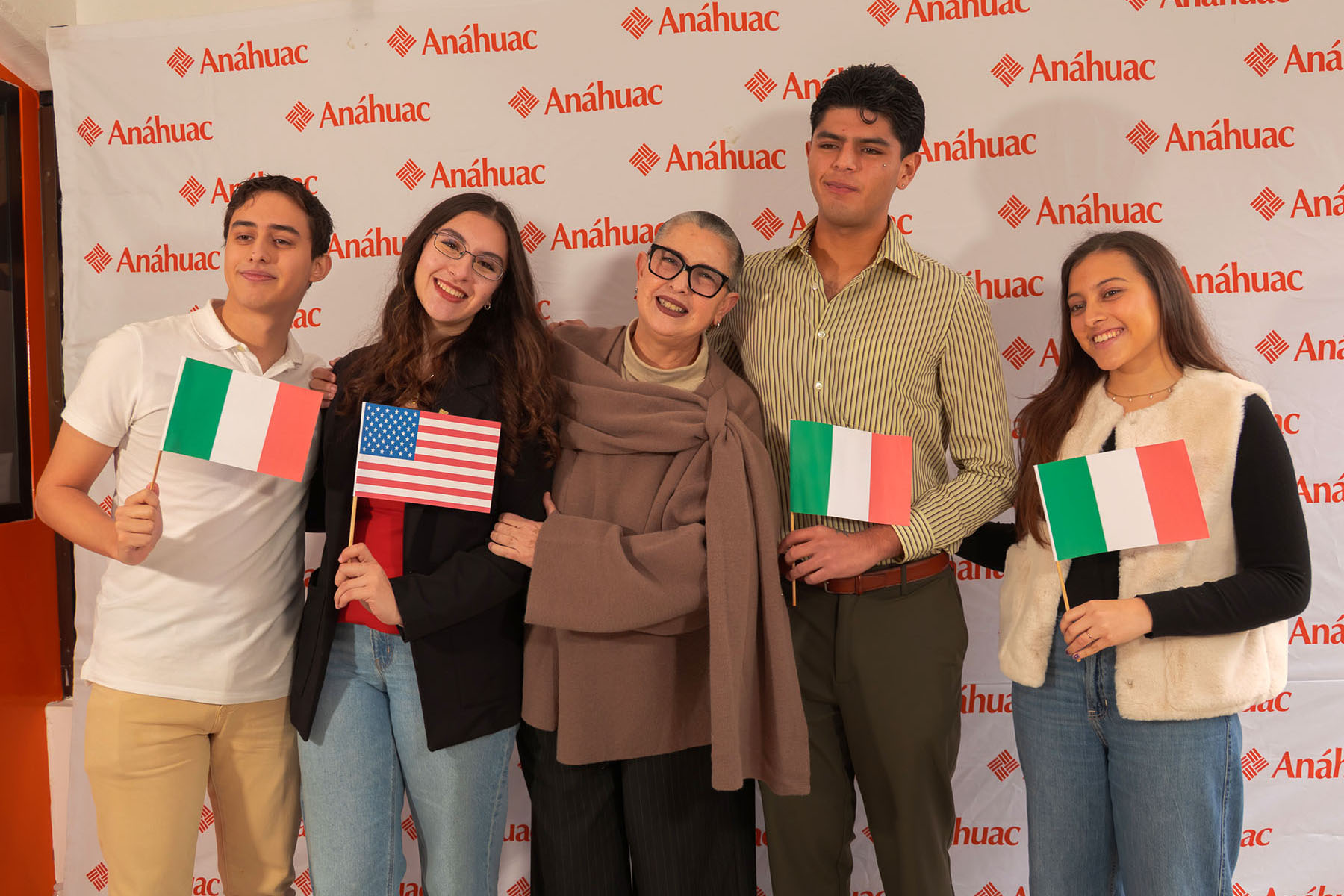 15 / 17 - Sesión de Despedida para Estudiantes de Intercambio del Periodo 202610 15 / 17 - Sesión de Despedida para Estudiantes de Intercambio del Periodo 202610