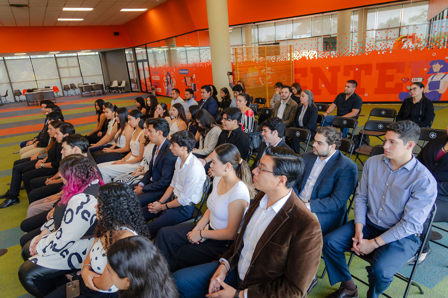 2 / 36 - Entrega de Reconocimientos a los Ganadores del 3.er Concurso de Carteles de 2 / 36 - Entrega de Reconocimientos a los Ganadores del 3.er Concurso de Carteles de